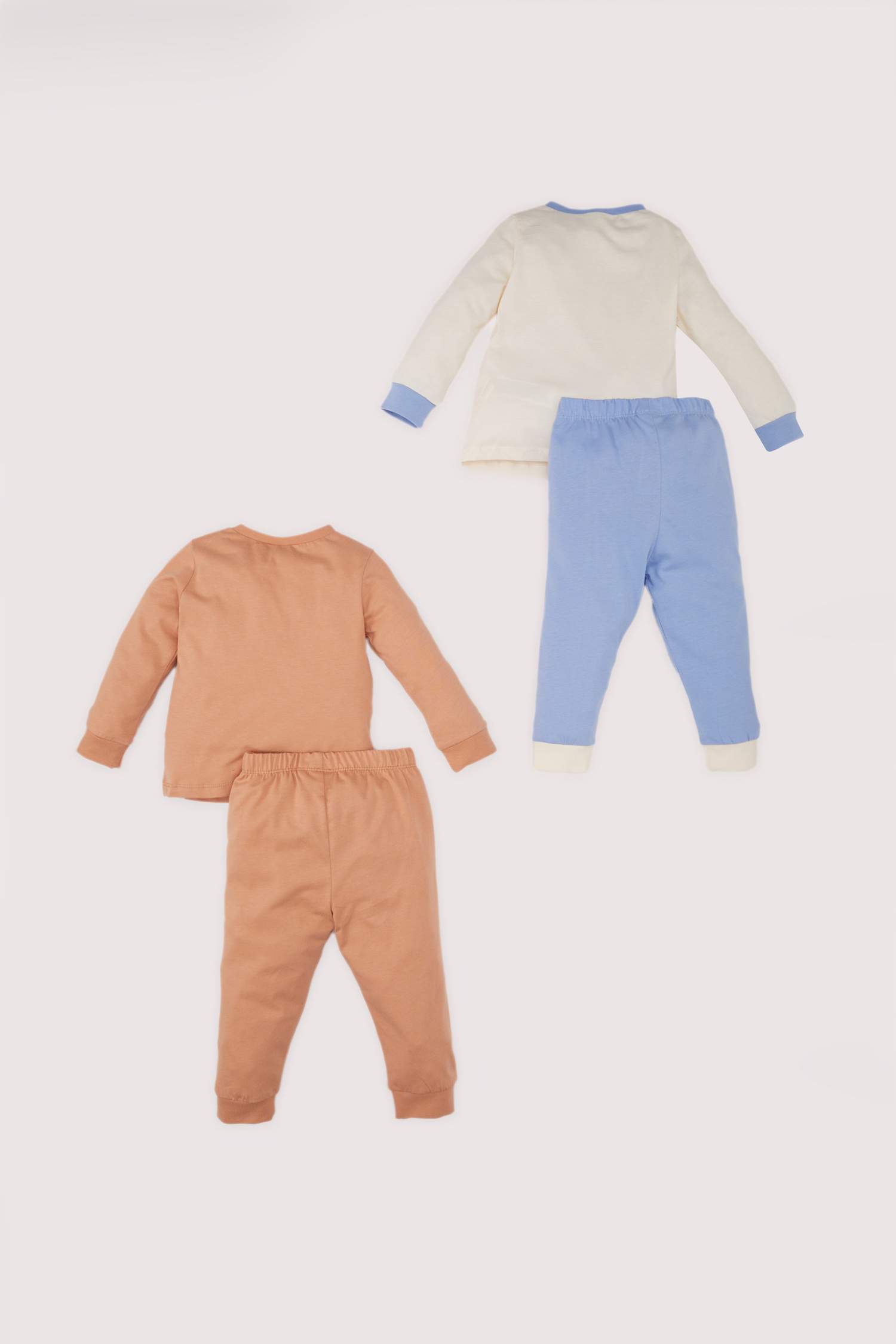 طقم بيجاما بيبي اولادي ممشط قصة عادية - 4 قطع