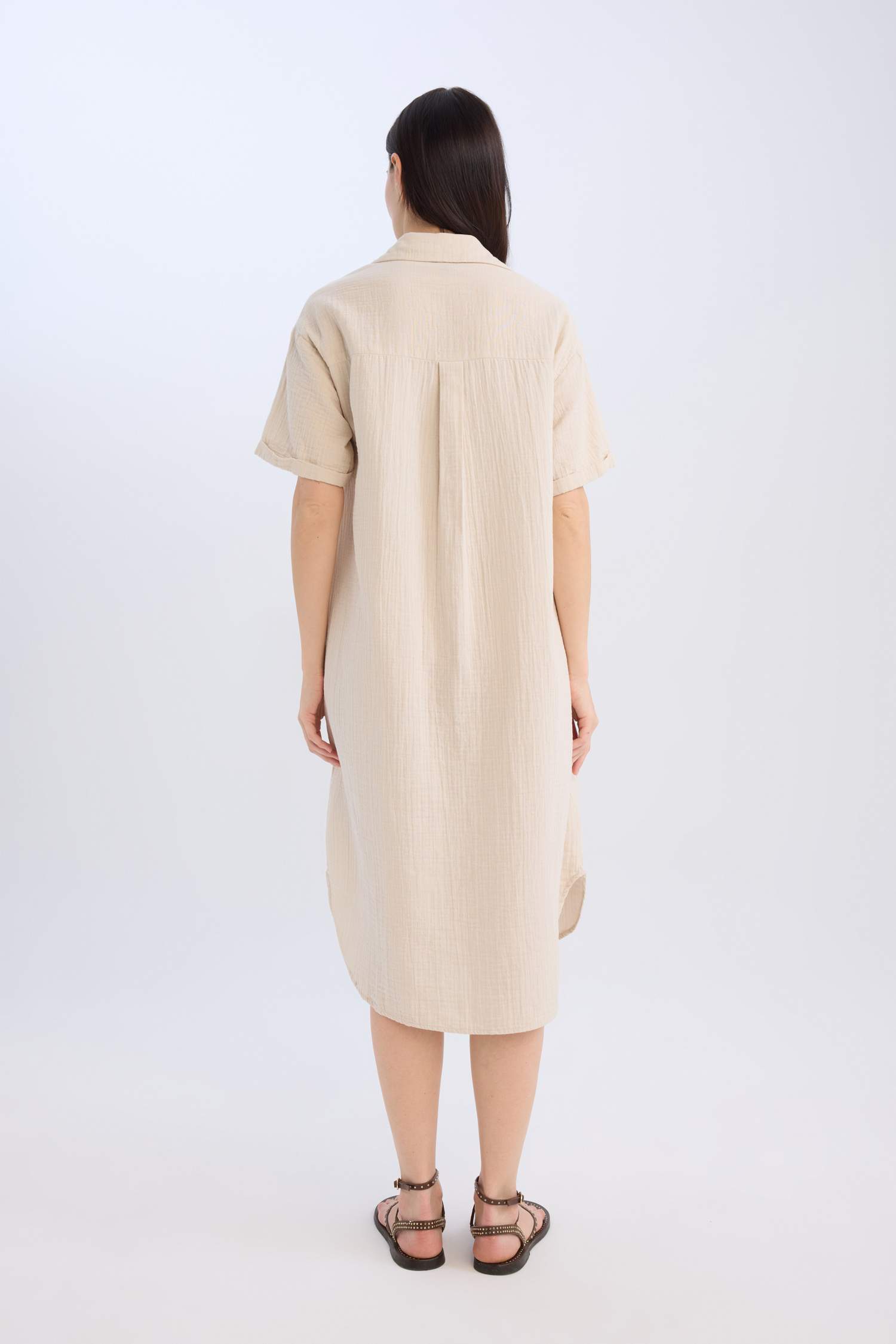 فستان قصير سامبل نص كم موسلين قصة عادية برقبة بولو