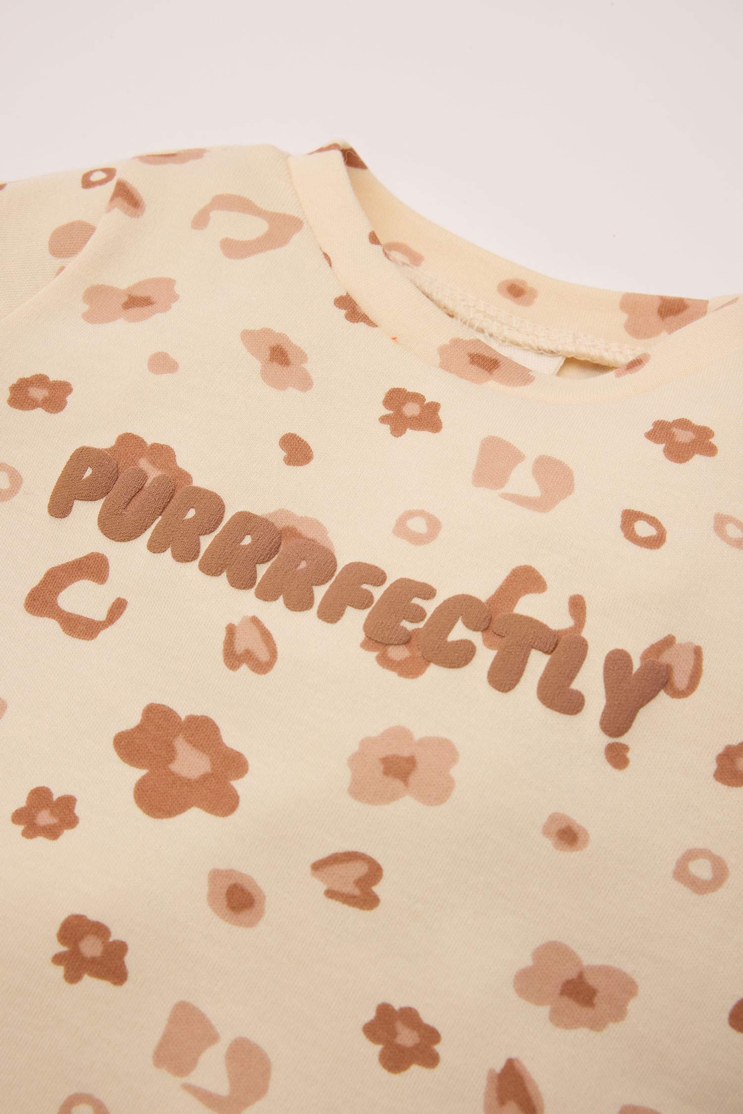 Baby Girl Leopard Patterned 2 Piece Pajama Set