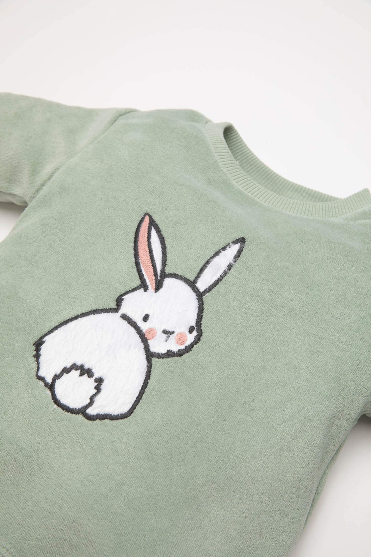 Kız Bebek Pijama Takımı Tavşan Baskılı Velur Uzun Kollu Üst Beli Lastikli Uzun Alt