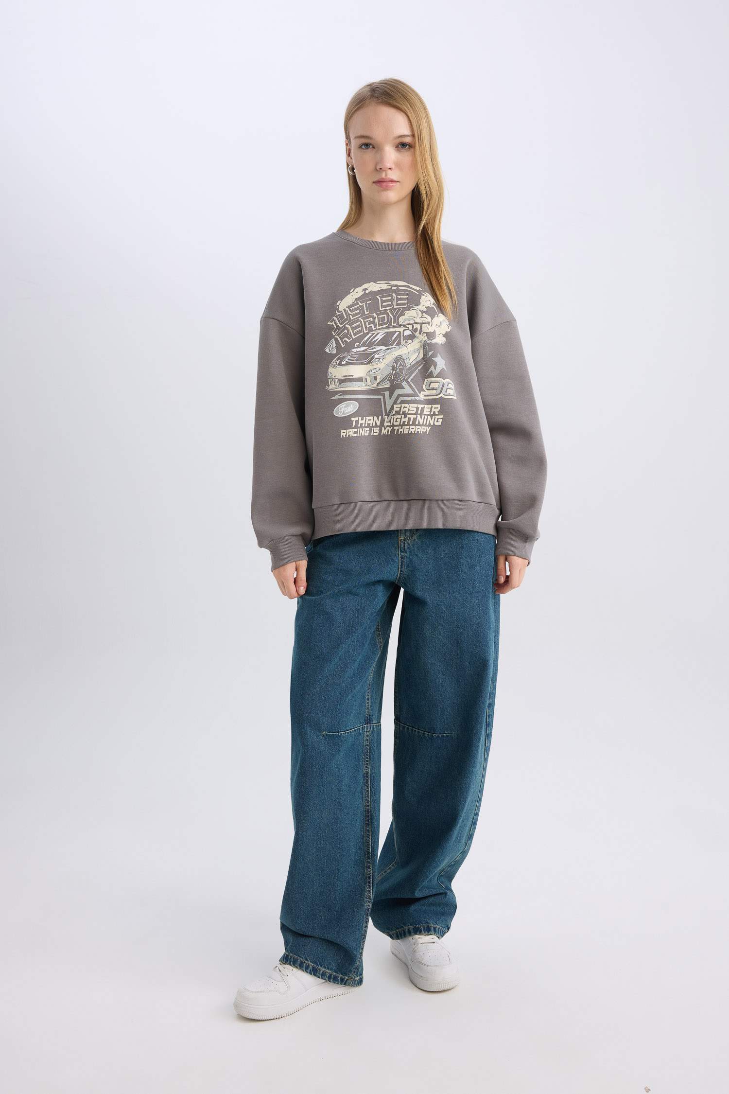 Oversize Geniş Kalıp Bisiklet Yaka Baskılı Kalın Sweatshirt