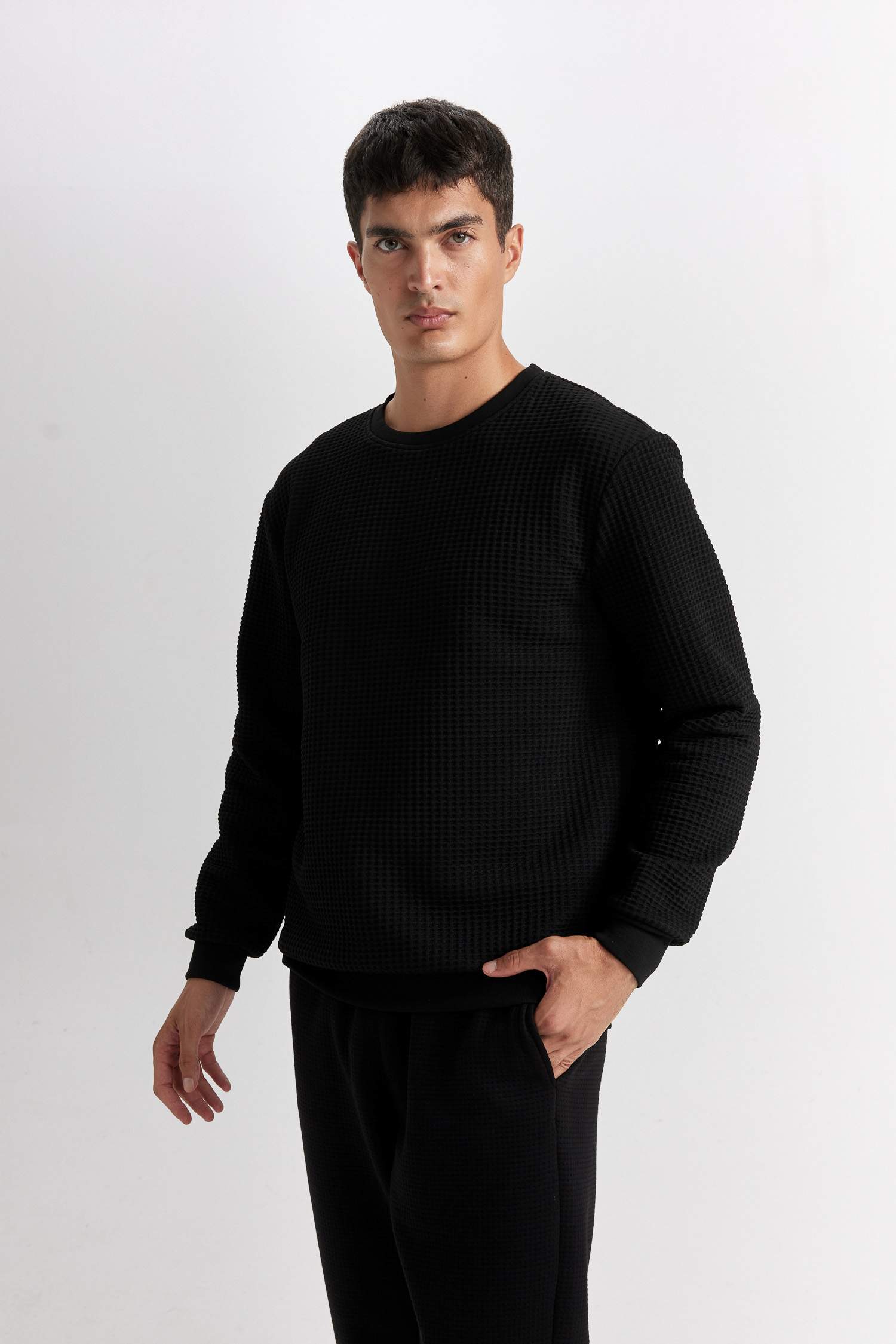 қалыпты пішім дөңгелек жаға Свитер