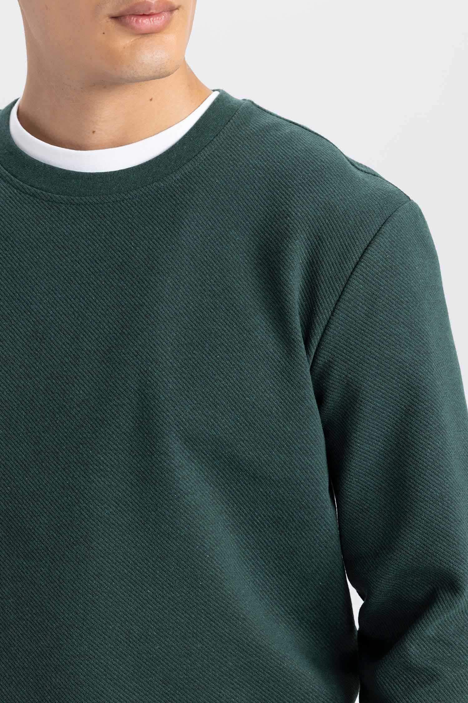 سويت شيرت قصة عادية بياخة مستديرة