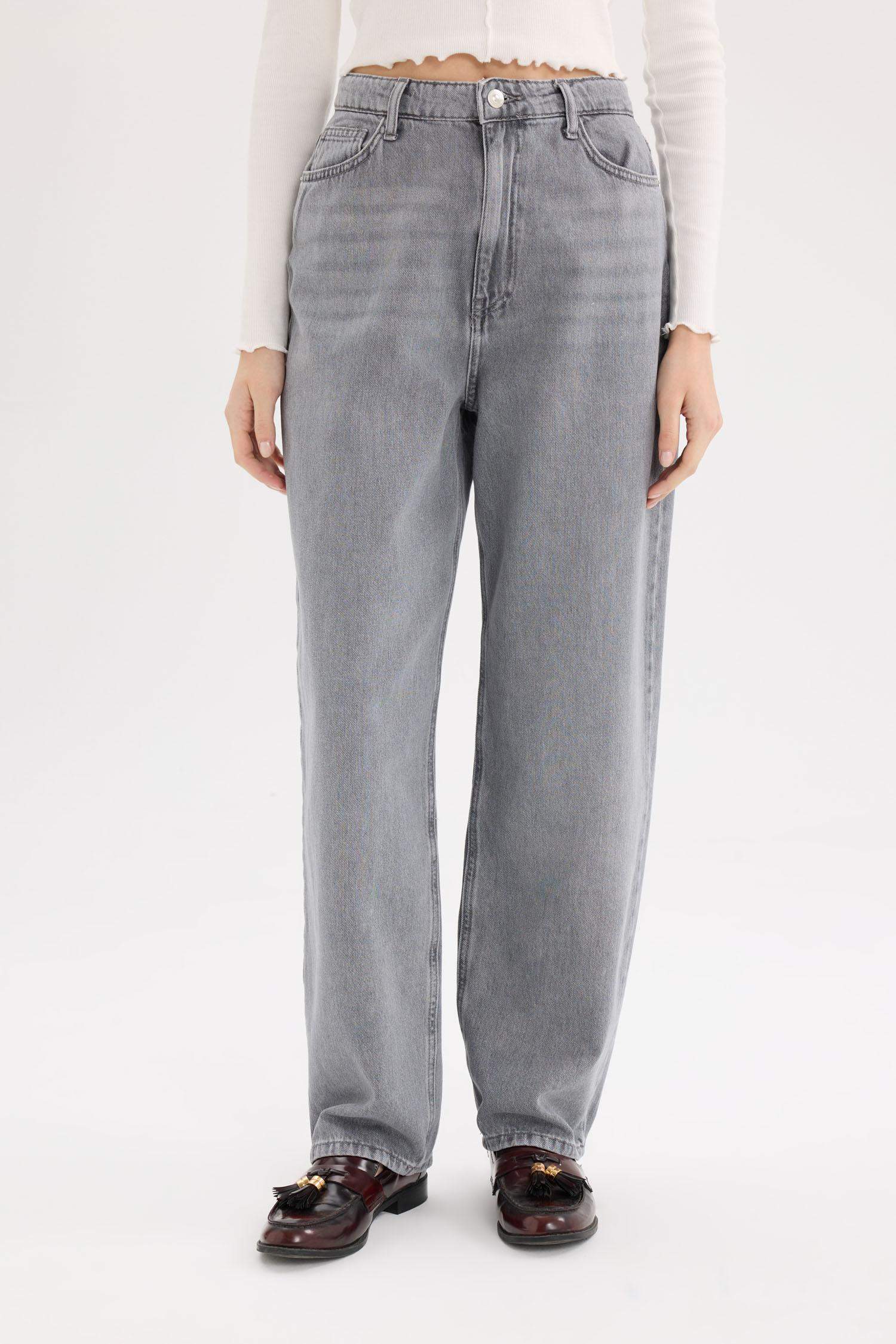 Baggy Fit Yüksek Bel Düz Paça Uzun Jean Yıkamalı Pantolon