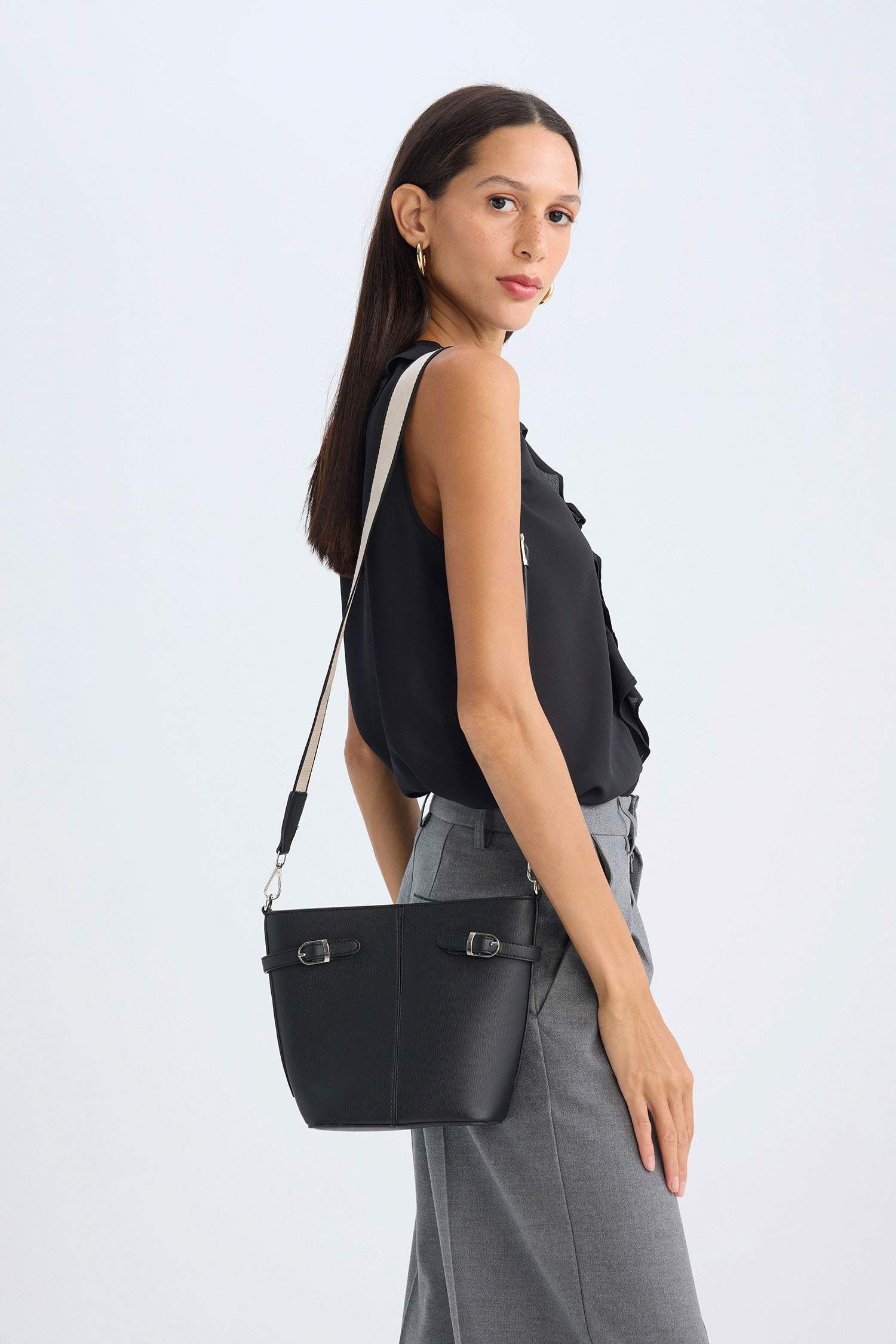 جنطة كروس نسائي جلد صناعي