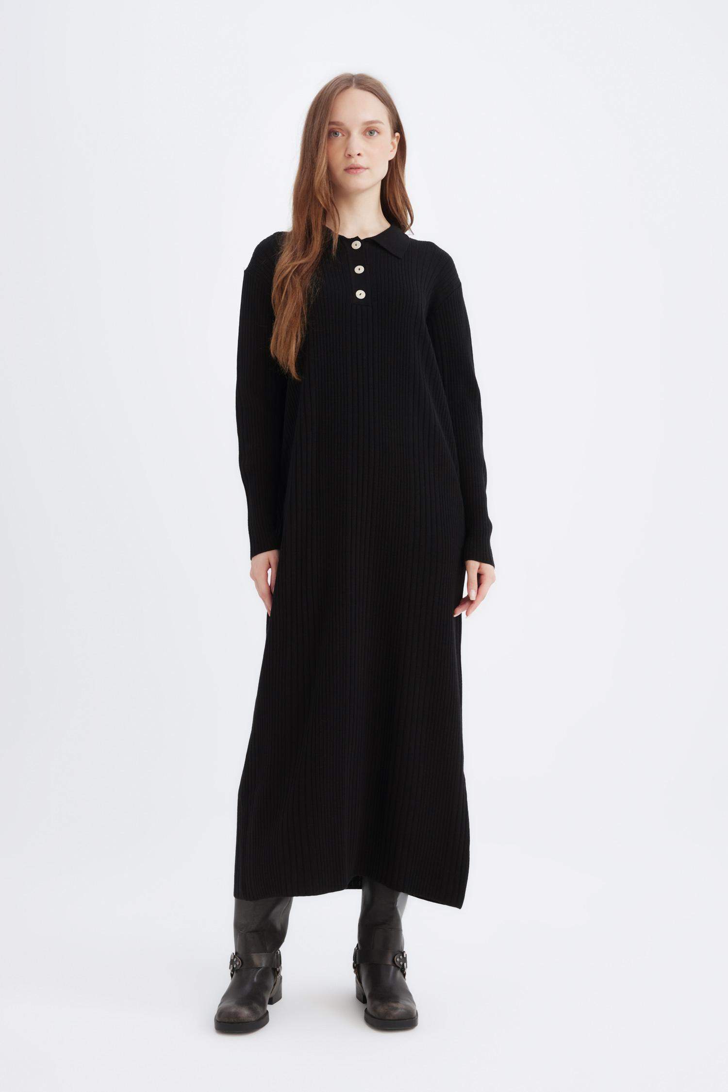 Robe en tricot à Manches Longues et Col Polo Coupe régulière