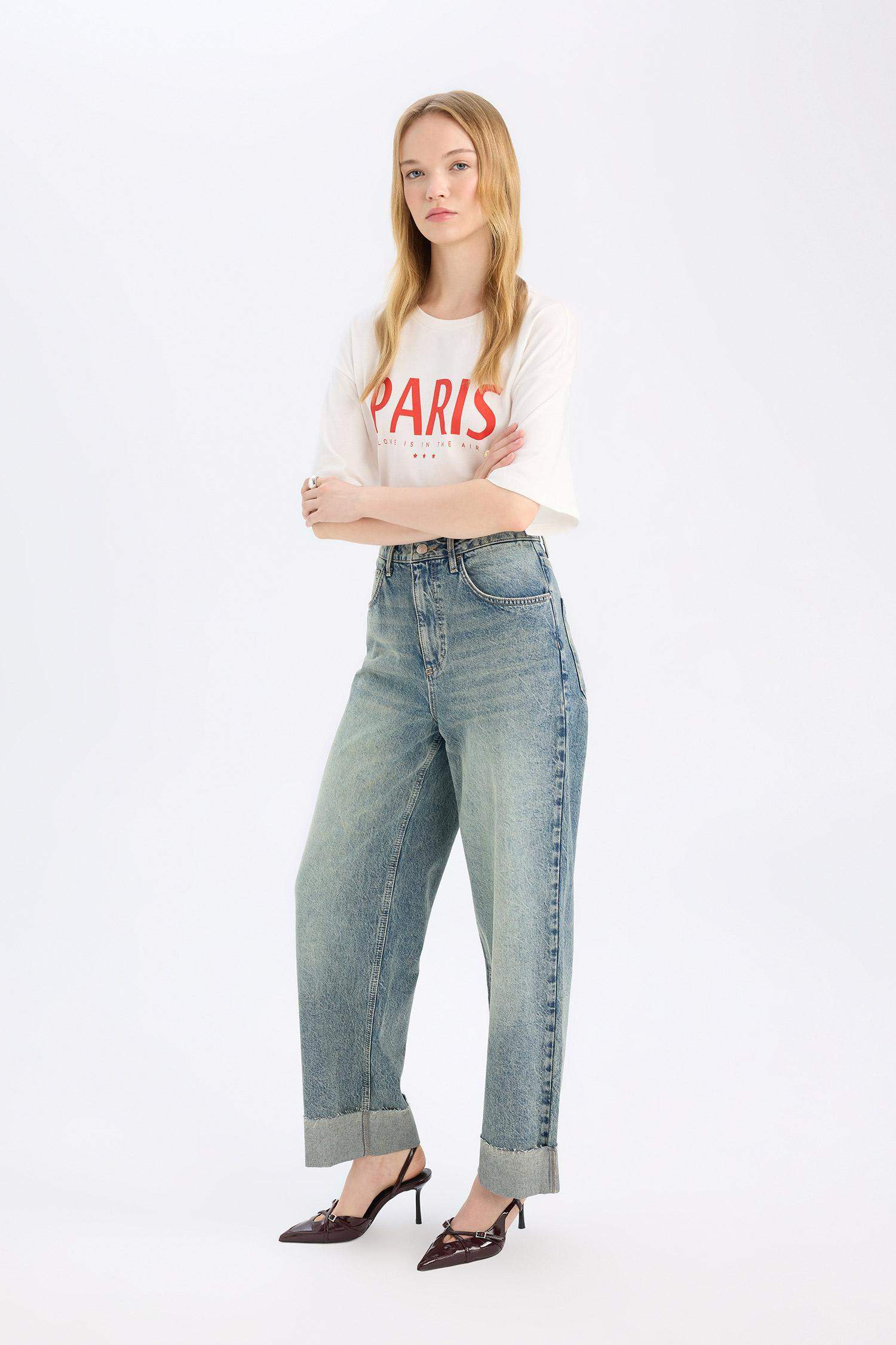 Baggy Fit High Waist Folded Leg Ankle Length Washed Jeans