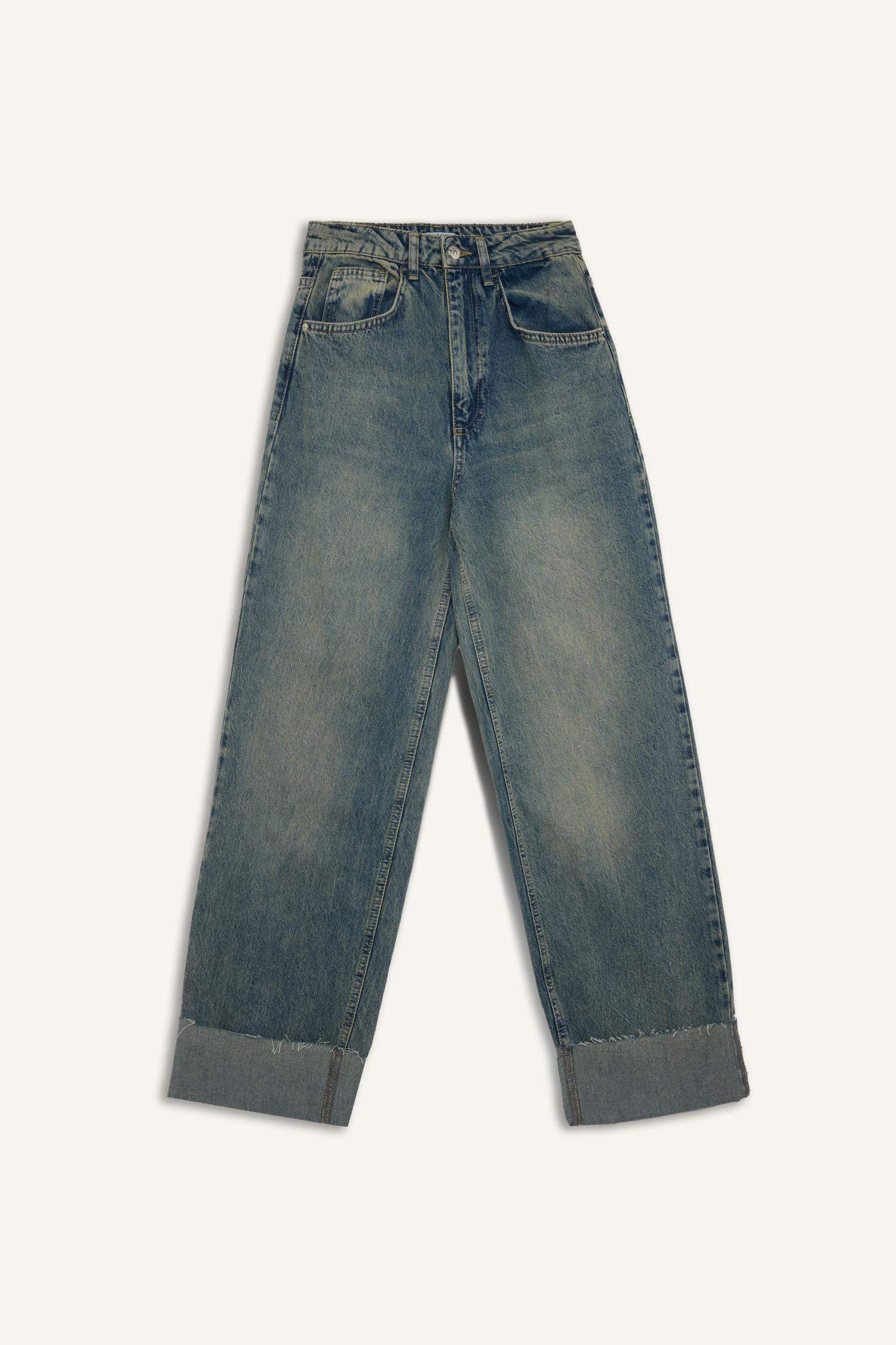 Baggy Fit Yüksek Bel Katlamalı Paça Bilek Boy Jean Yıkamalı Pantolon