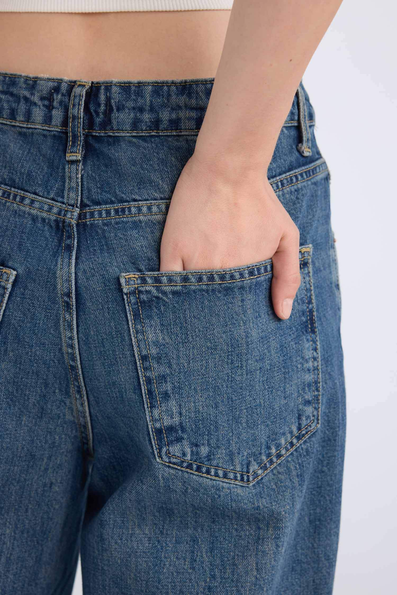Baggy Fit Yüksek Bel Katlamalı Paça Bilek Boy  Yıkamalı Jean Pantolon
