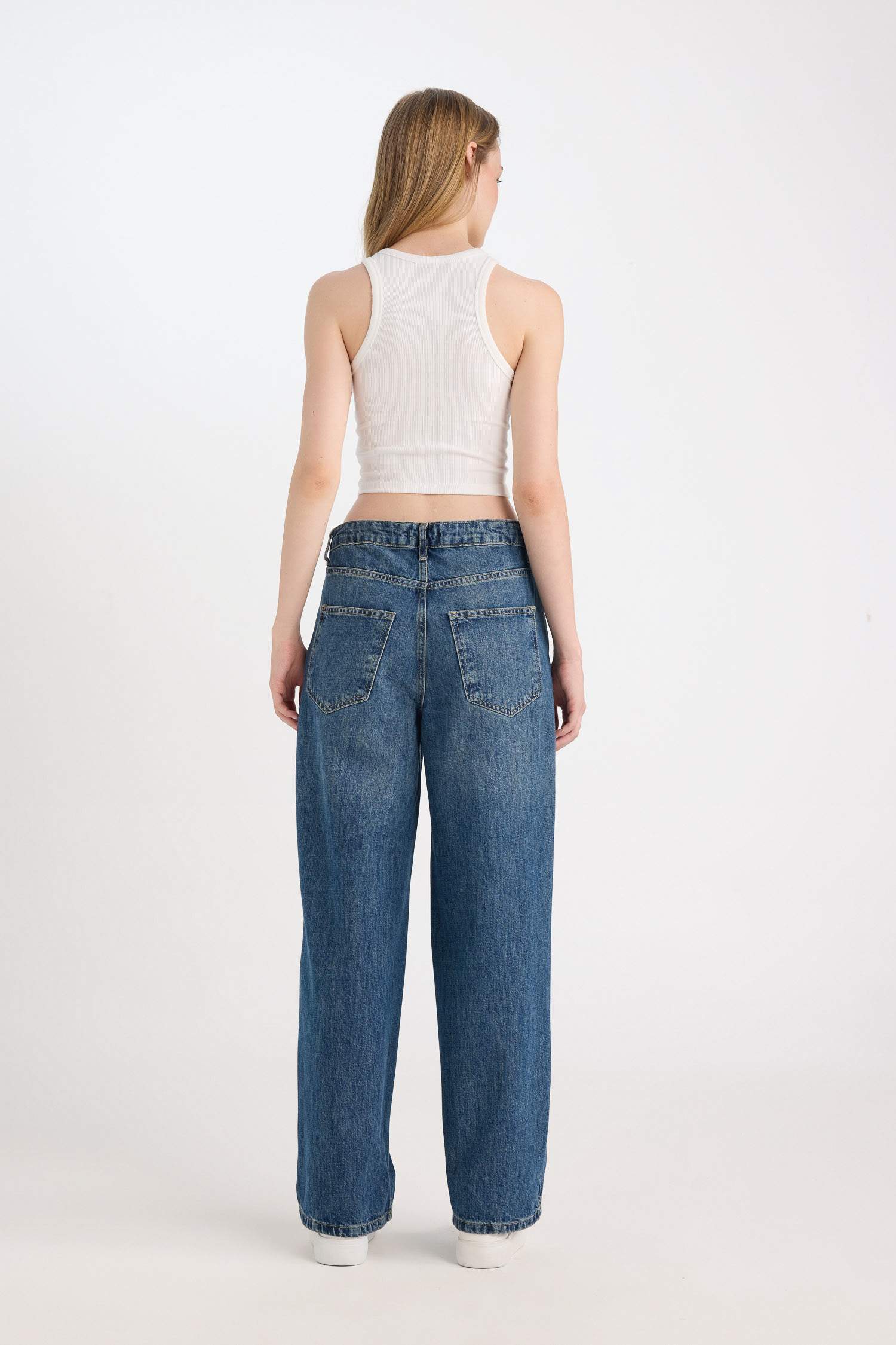 Baggy Fit Yüksek Bel Katlamalı Paça Bilek Boy  Yıkamalı Jean Pantolon