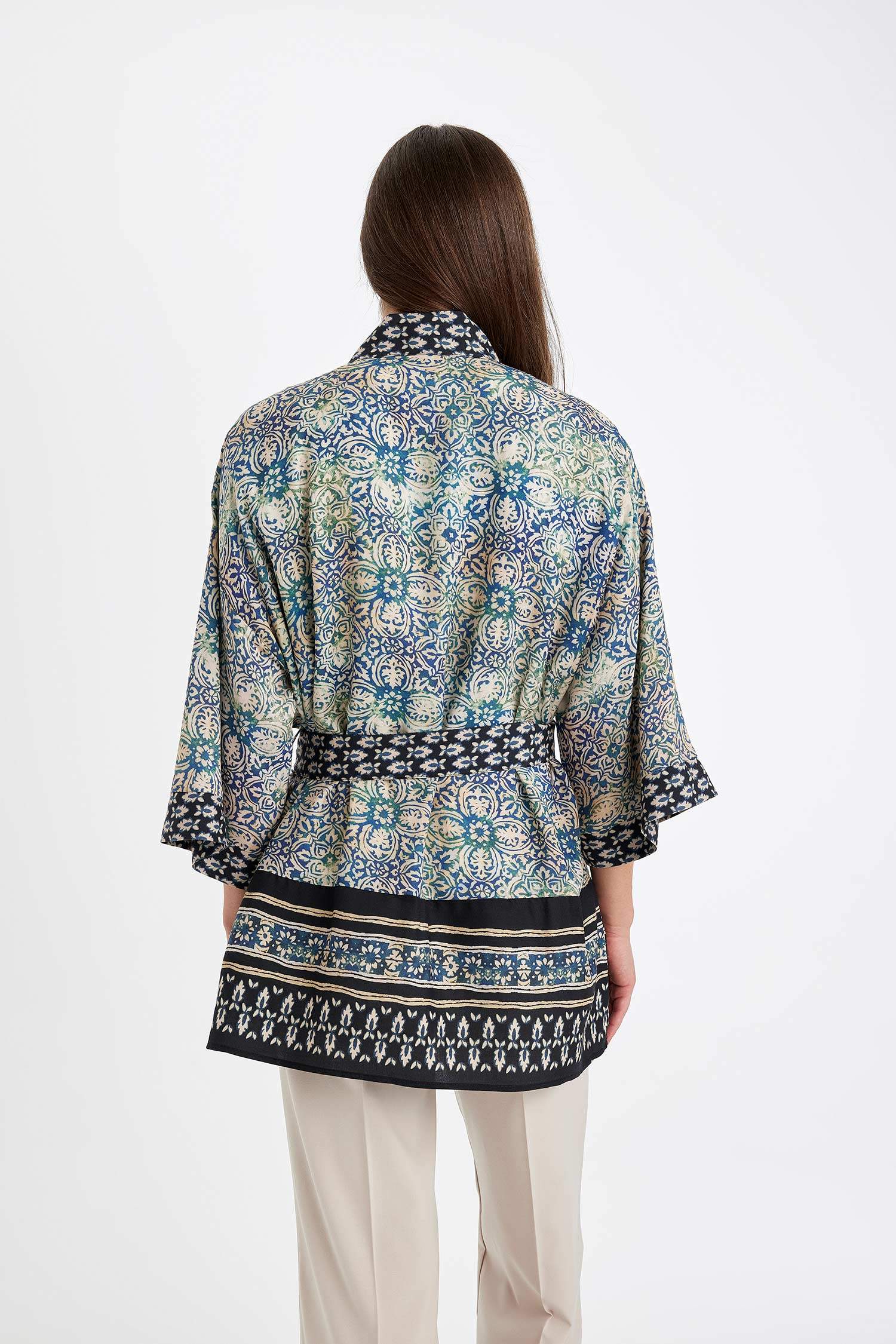 Relax Fit Desenli  Kuşaklı Kimono