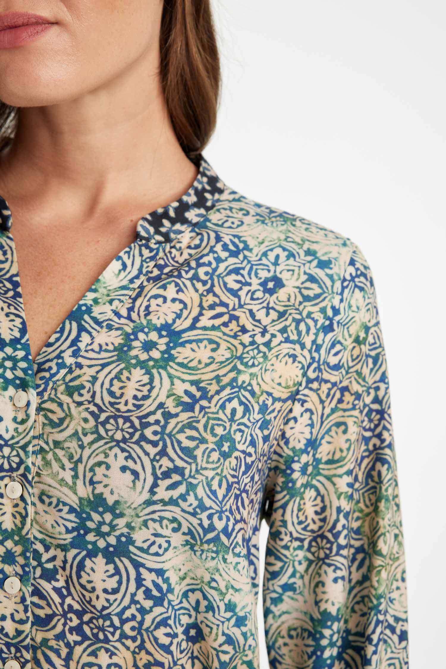 فستان طويل قصة عادية بياخة مستديرة