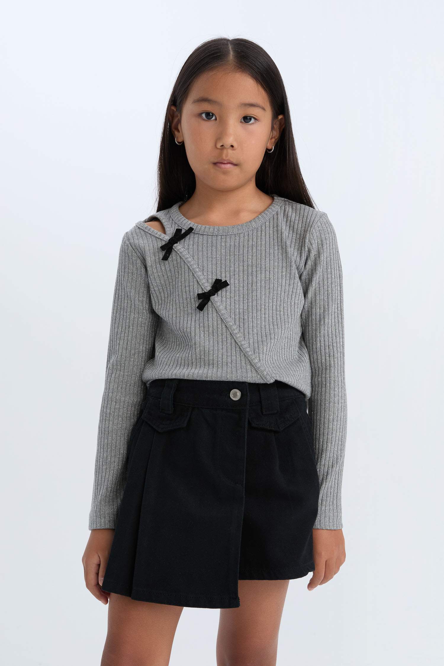 T-shirt Slim côtelé à col rond et manches longues à nœuds