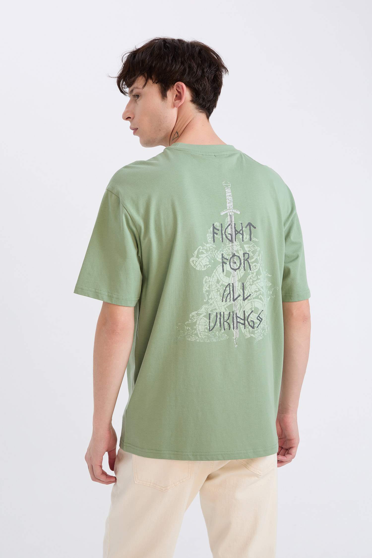 %100 Pamuk Vikings Valhalla Boxy Fit Bisiklet Yaka Sırt Baskılı Kısa Kollu Tişört