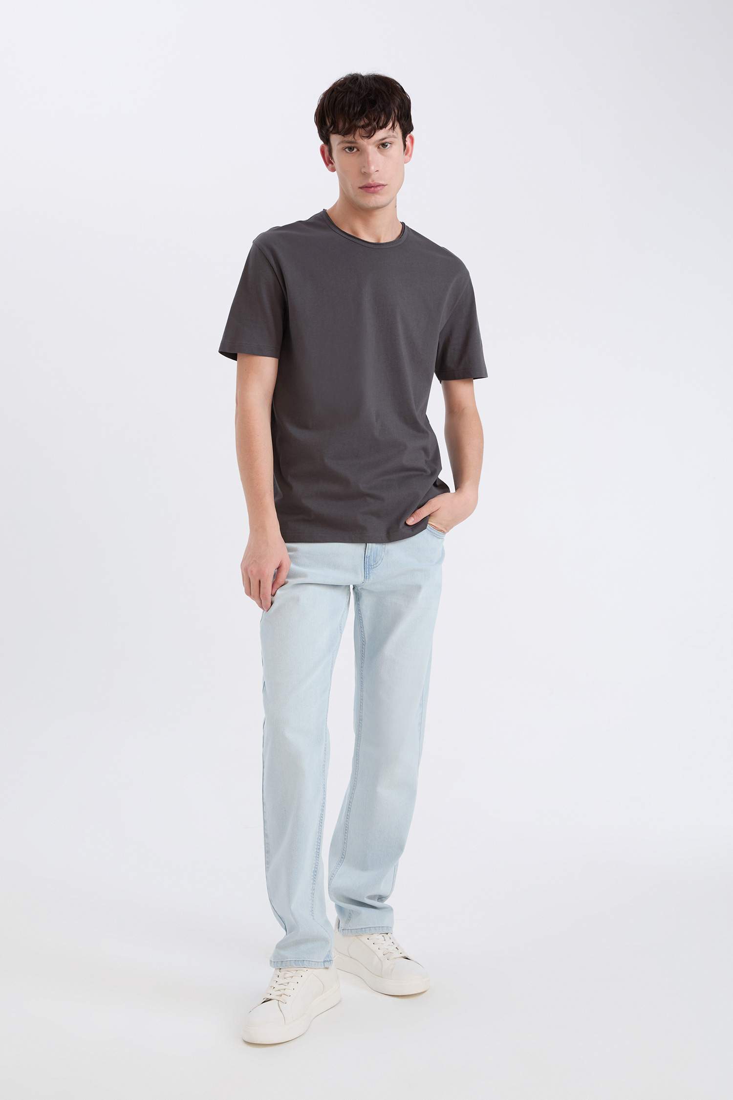 %100 Pamuk Regular Fit Bisiklet Yaka Kısa Kollu Ağır Kumaş Tişört