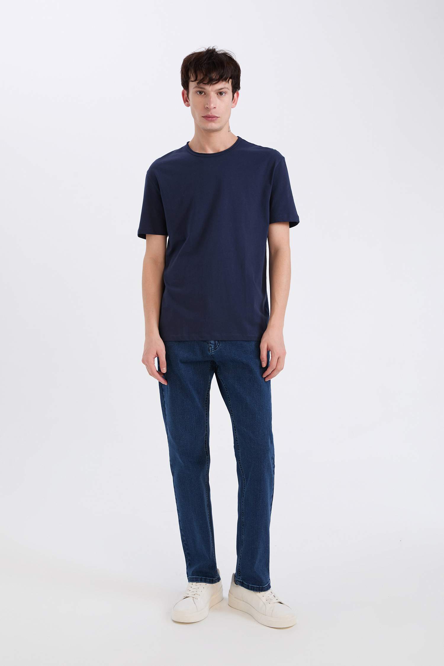 %100 Pamuk Regular Fit Bisiklet Yaka Kısa Kollu Ağır Kumaş Tişört