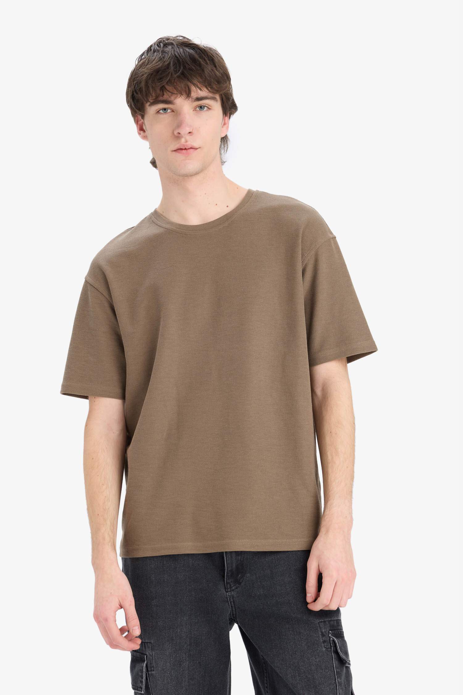 Boxy Fit Crew Neck Short Sleeve T-Shirt