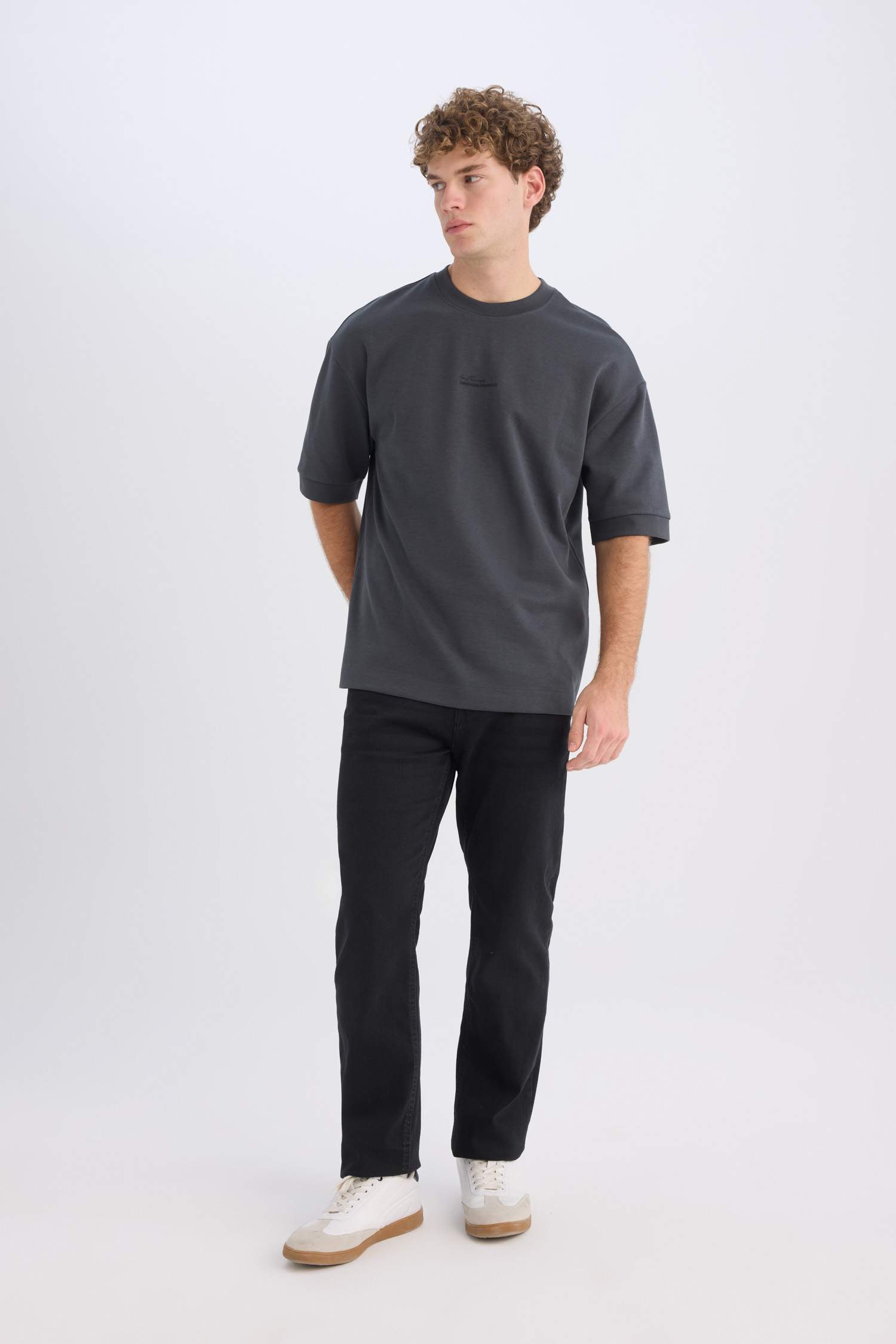 Loose Fit Bisiklet Yaka Baskılı Ağır Kumaş Kısa Kollu Tişört