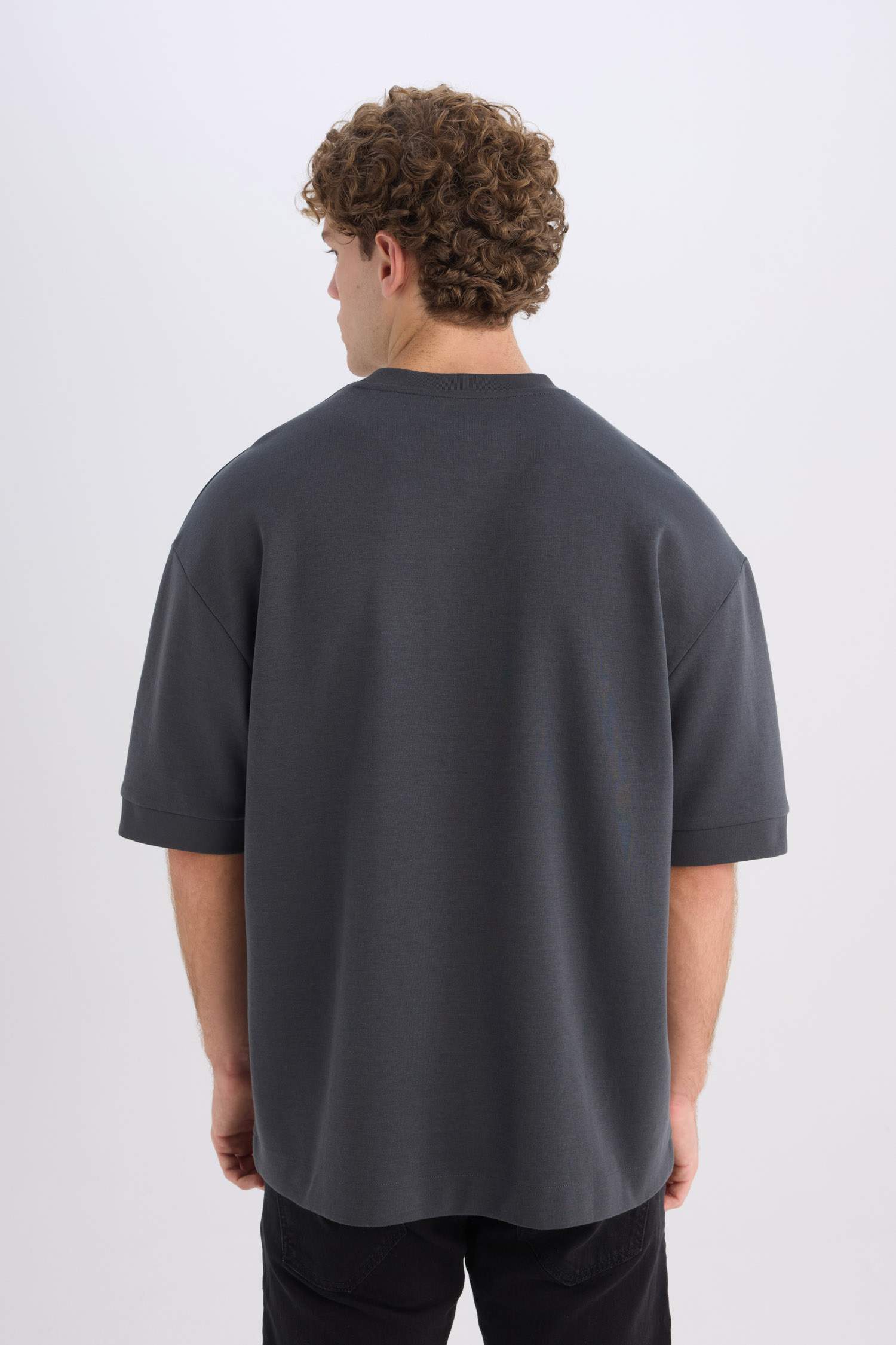 Loose Fit Bisiklet Yaka Baskılı Ağır Kumaş Kısa Kollu Tişört