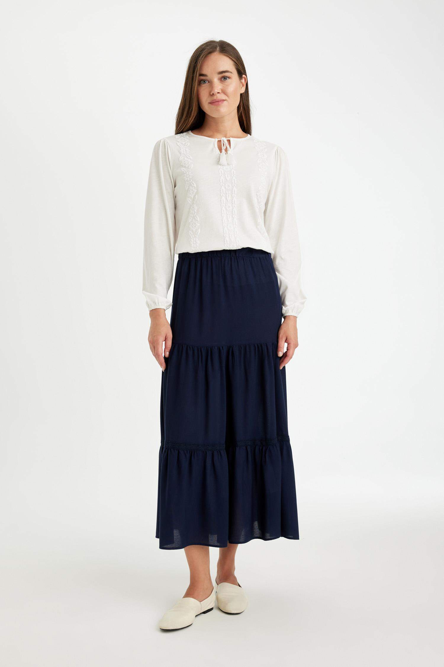 Jupe longue en Viscose à coupe régulière à taille élastique