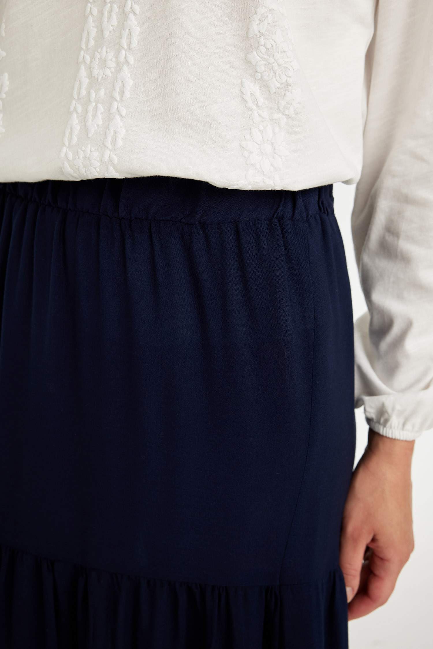 Jupe longue en Viscose à coupe régulière à taille élastique