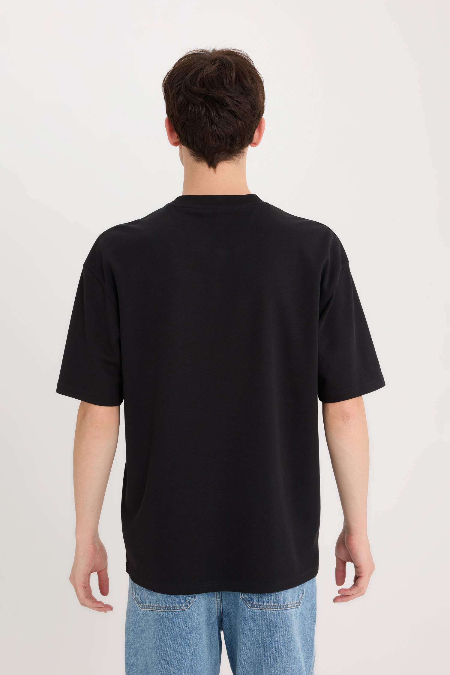 Boxy Fit Crew Neck Printed Heavy Fabric T-Shirt