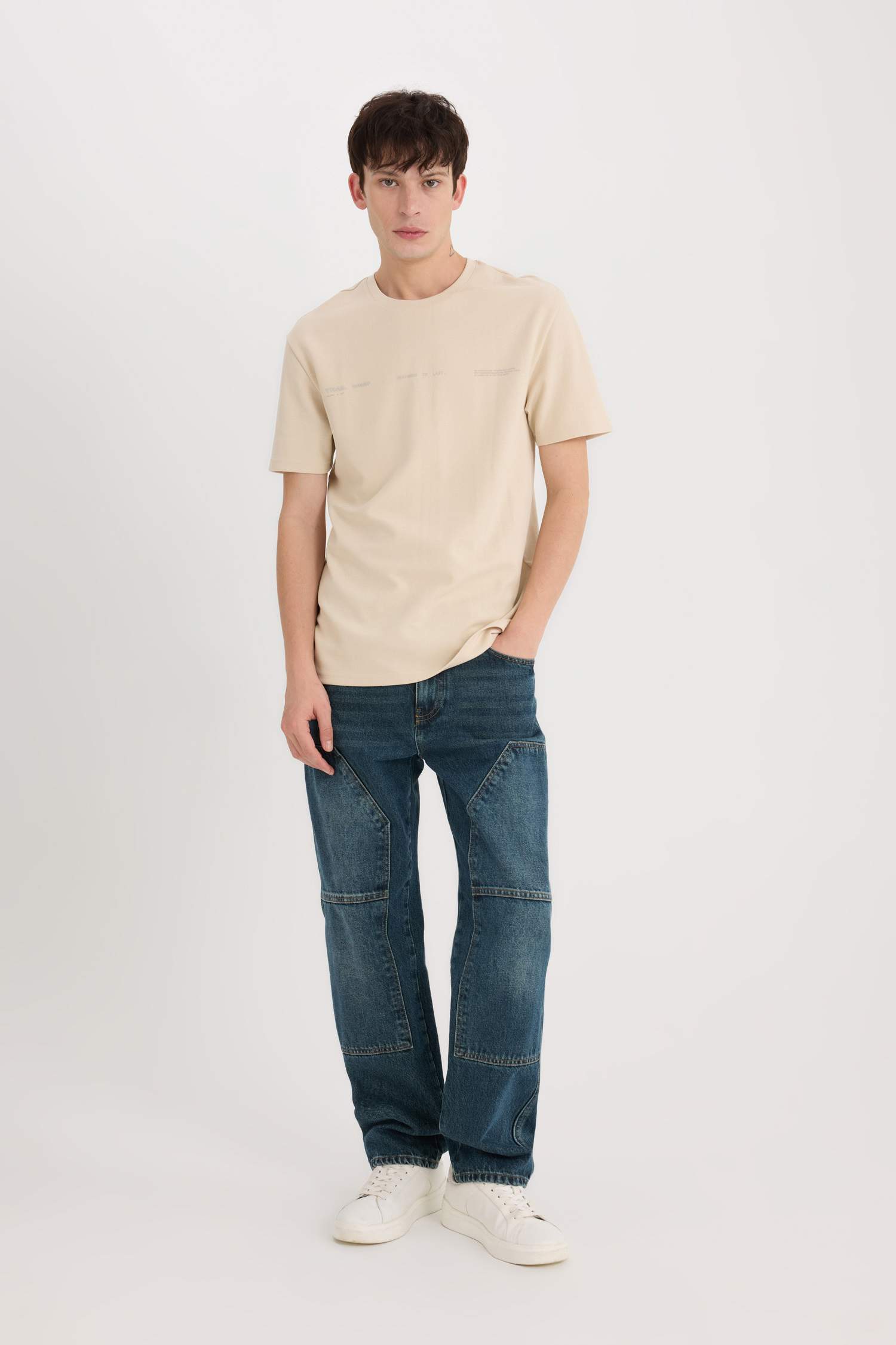 Regular Fit Crew Neck Printed Short Sleeve T-Shirt