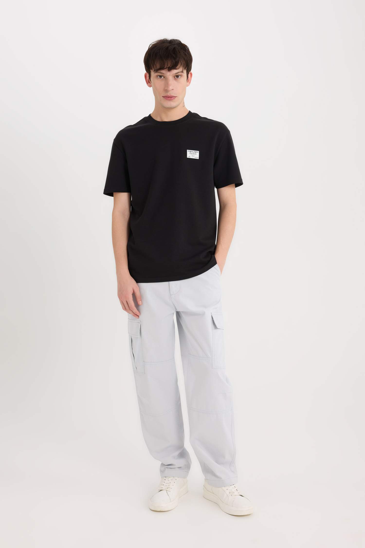 Regular Fit Bisiklet Yaka Ütü Gerektirmeyen Nefes Alabilen Baskılı Kısa Kollu Ağır Kumaş Tişört