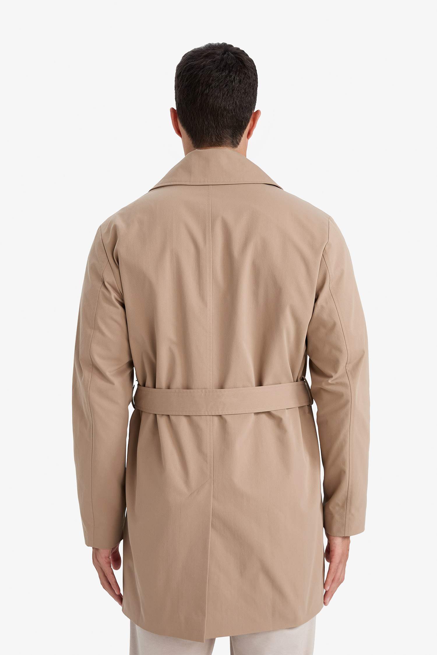 معطف سليم فيت مبطن