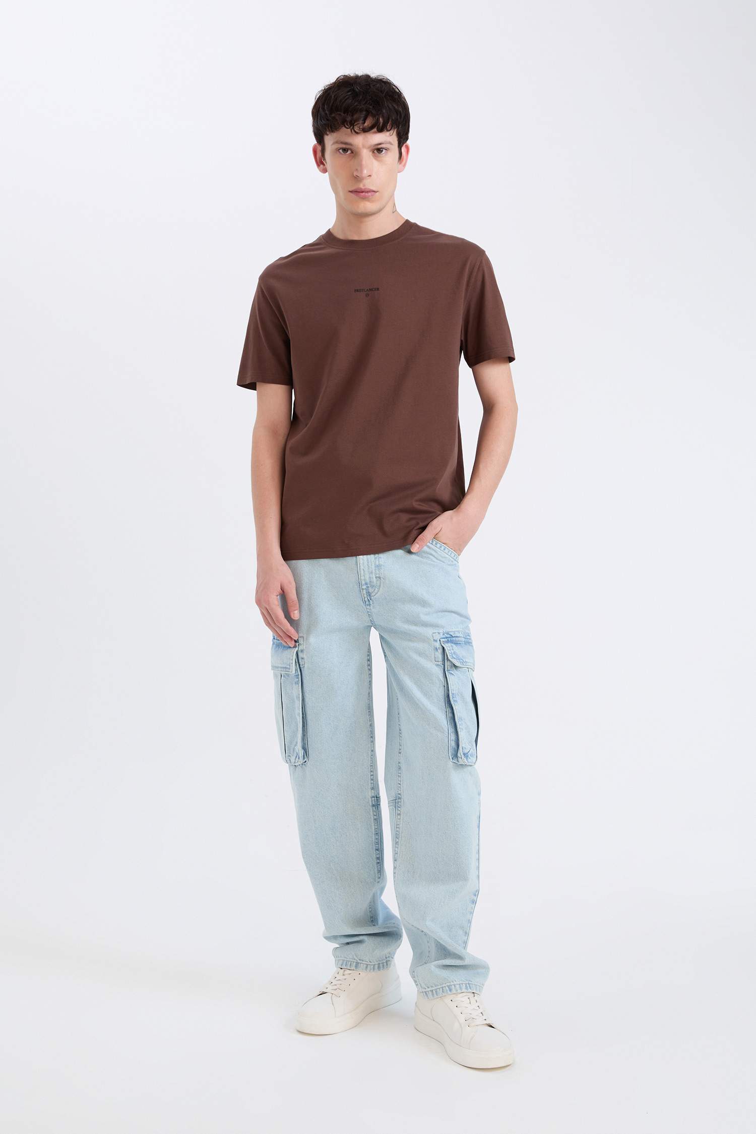 Футболка с круглым вырезом с принтом