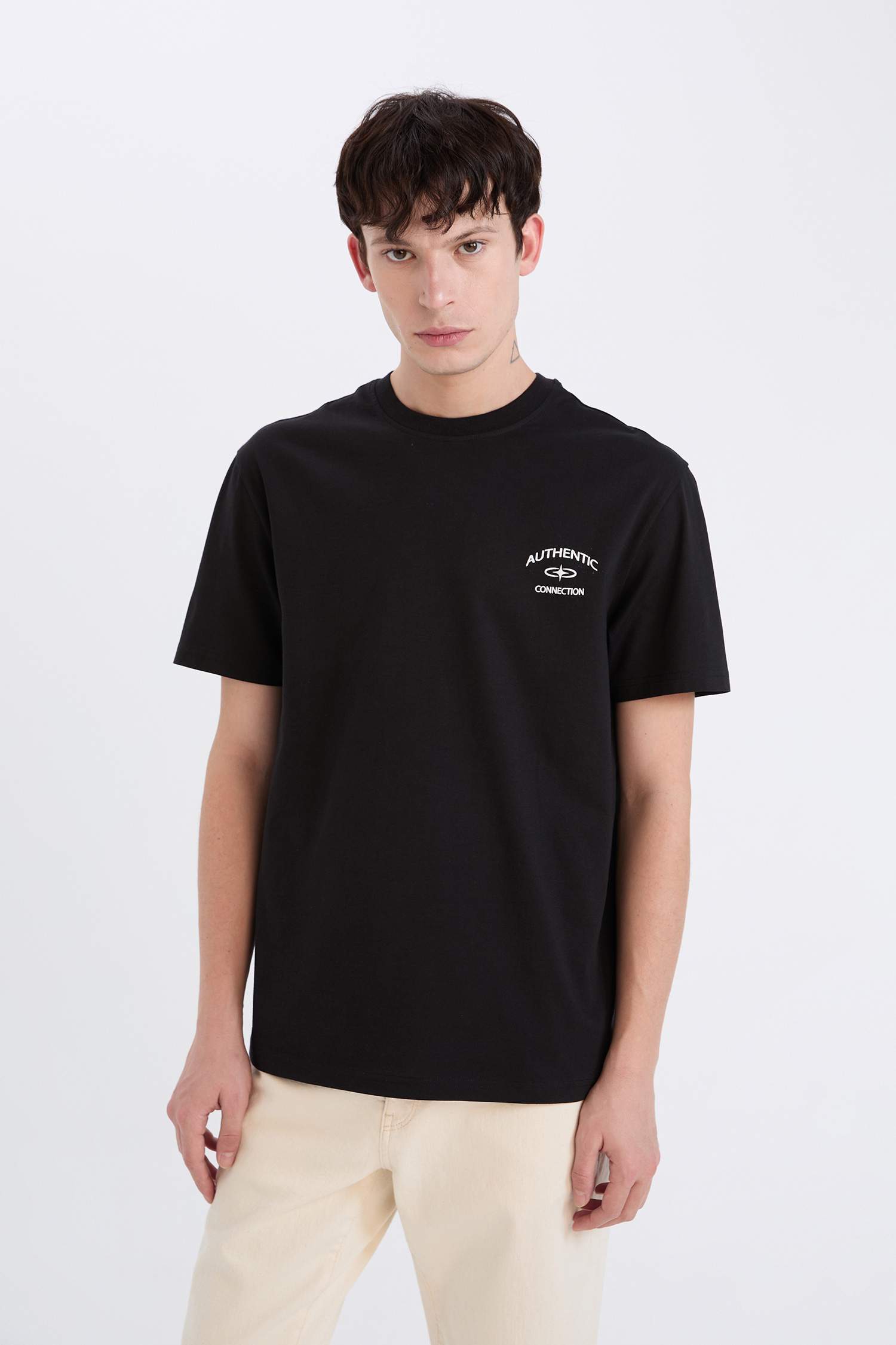 Regular Fit Crew Neck Printed Short Sleeve T-Shirt