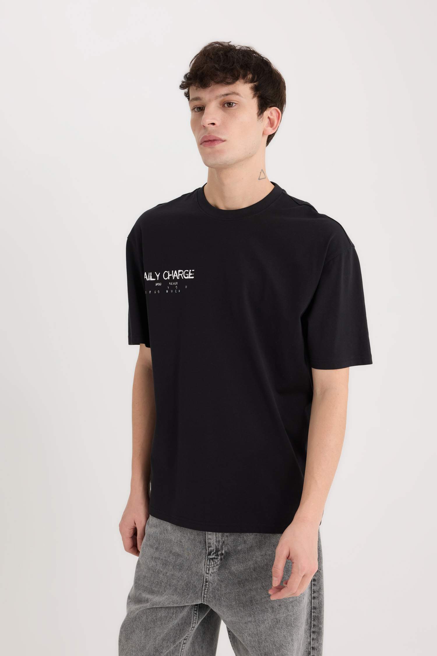 Boxy Fit Crew Neck Back Printed Short Sleeve T-Shirt