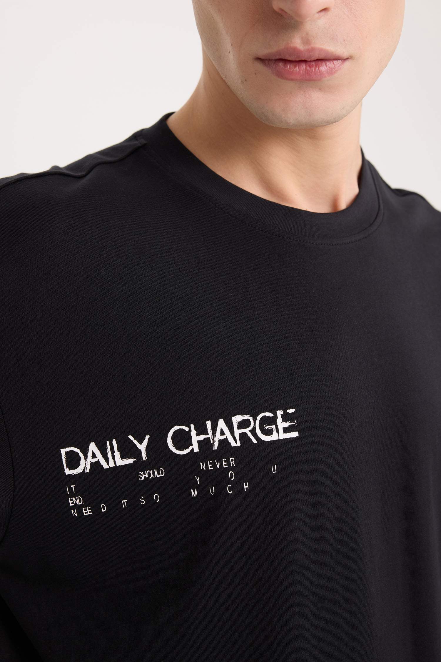 Boxy Fit Crew Neck Back Printed Short Sleeve T-Shirt