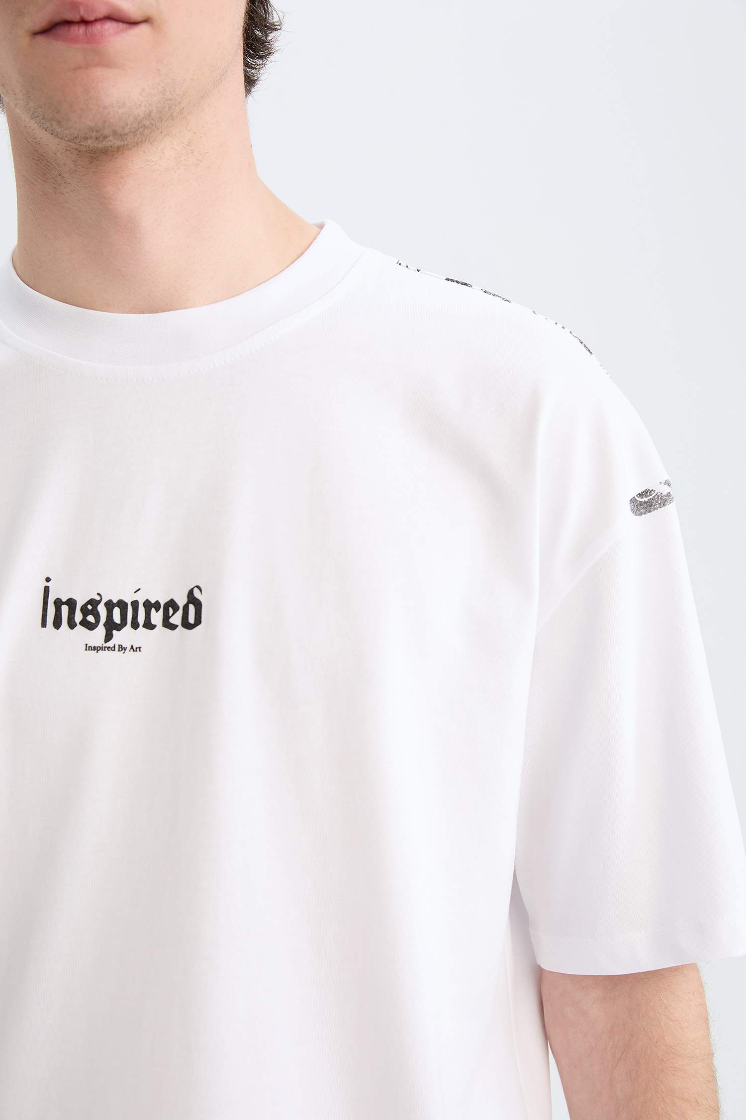 дөңгелек жаға үлкен Қысқа жеңді футболка