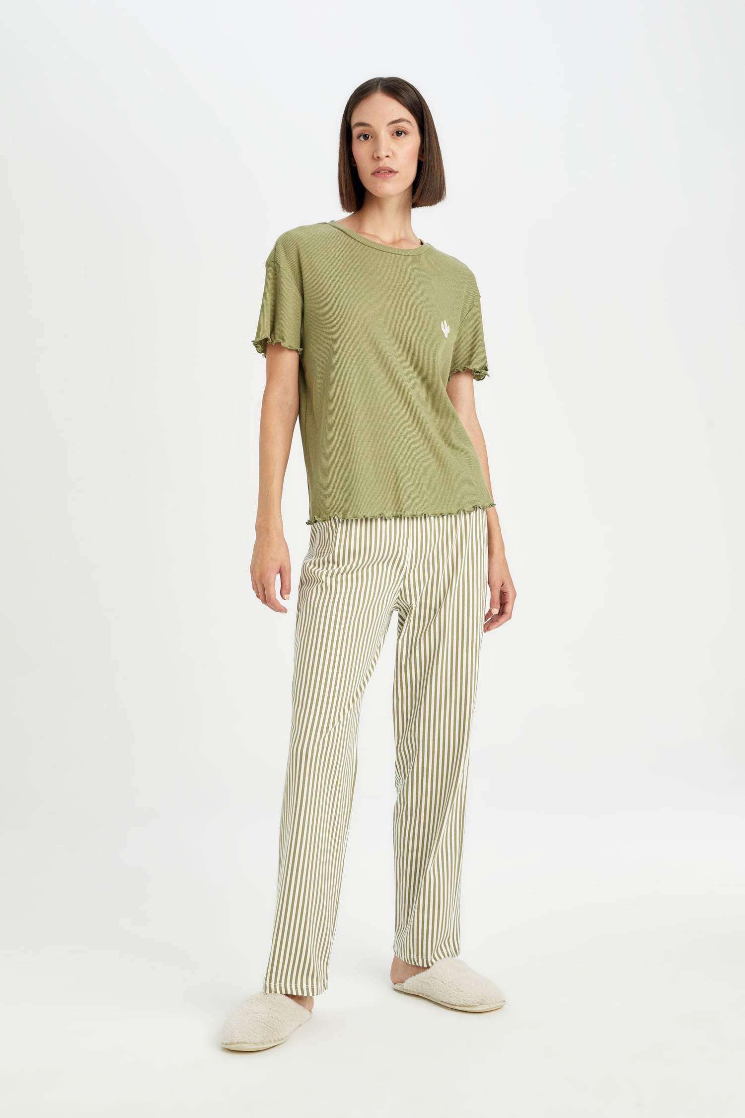 Ribana Pijama Takımı Bisiklet Yaka Baskılı Kısa Kollu Üst Çizgili Alt 