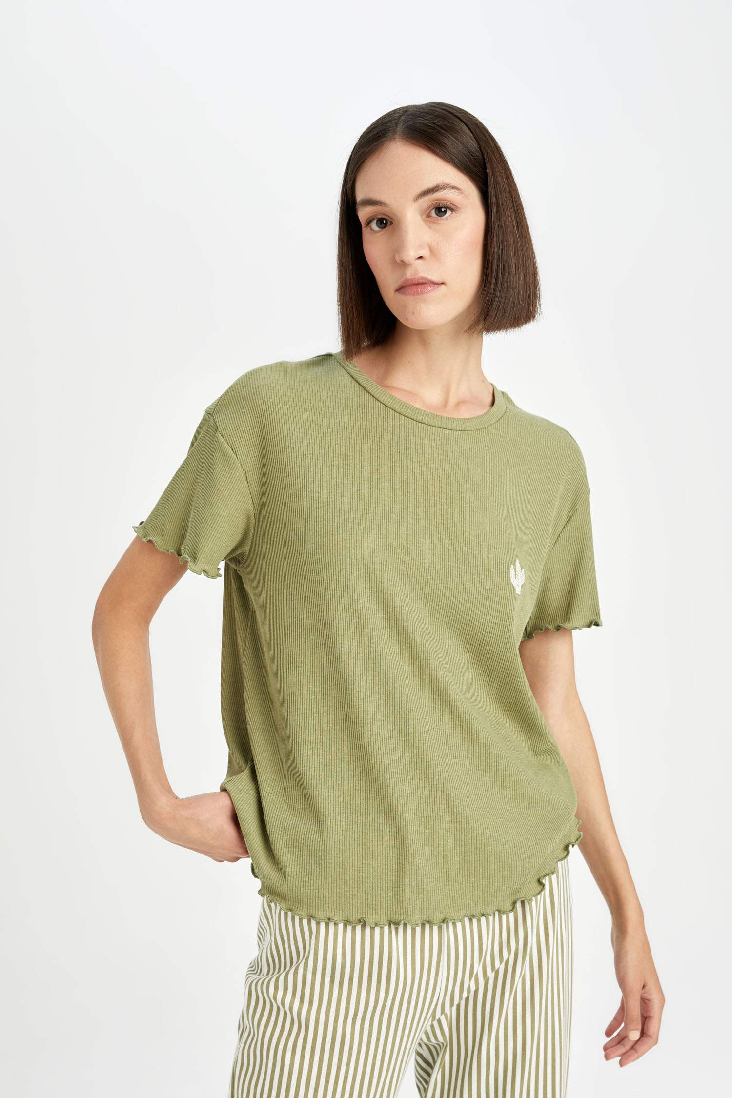 Ribana Pijama Takımı Bisiklet Yaka Baskılı Kısa Kollu Üst Çizgili Alt 