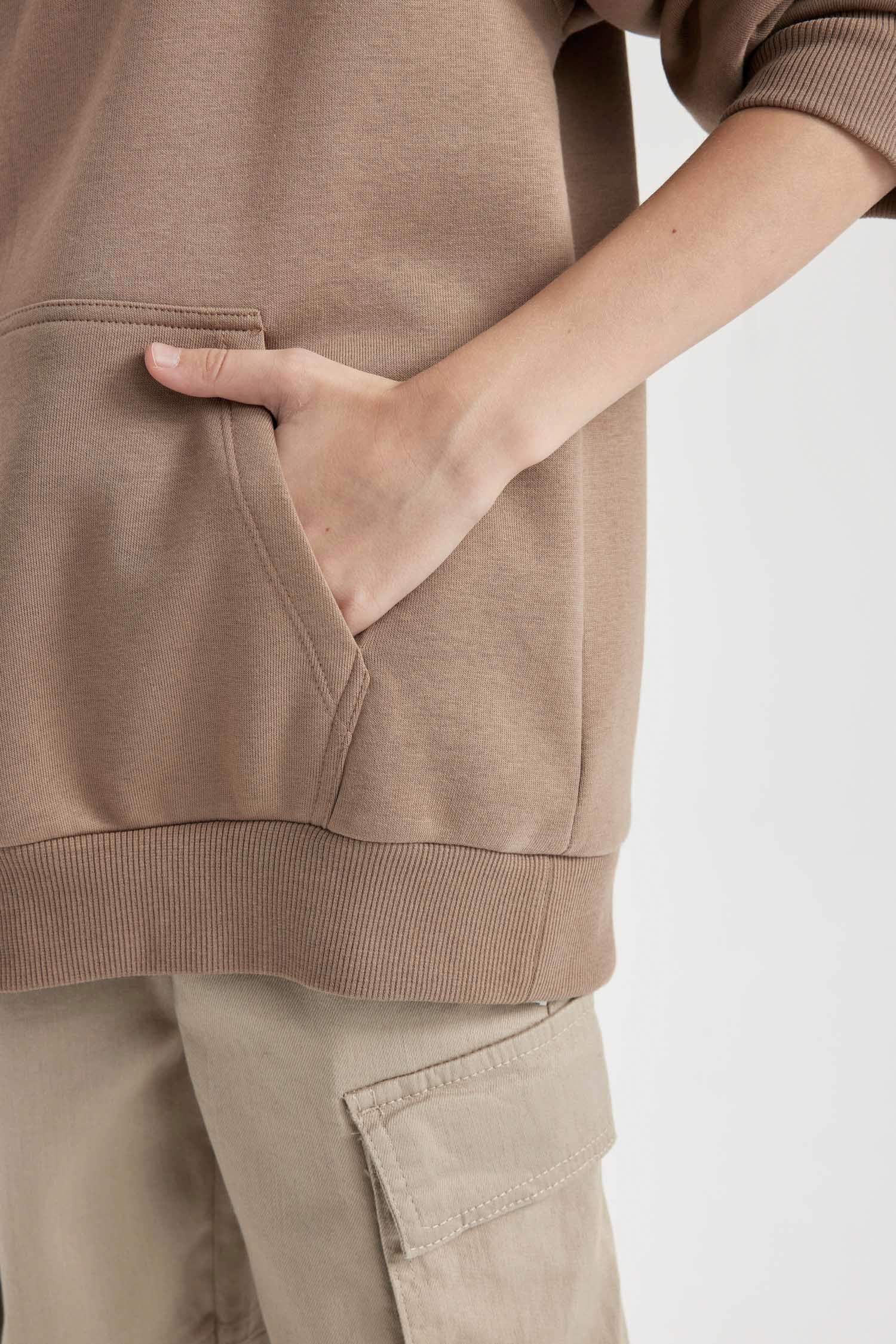 Erkek Çocuk Oversize Geniş Kalıp Sırt Baskılı Kapüşonlu Sweatshirt