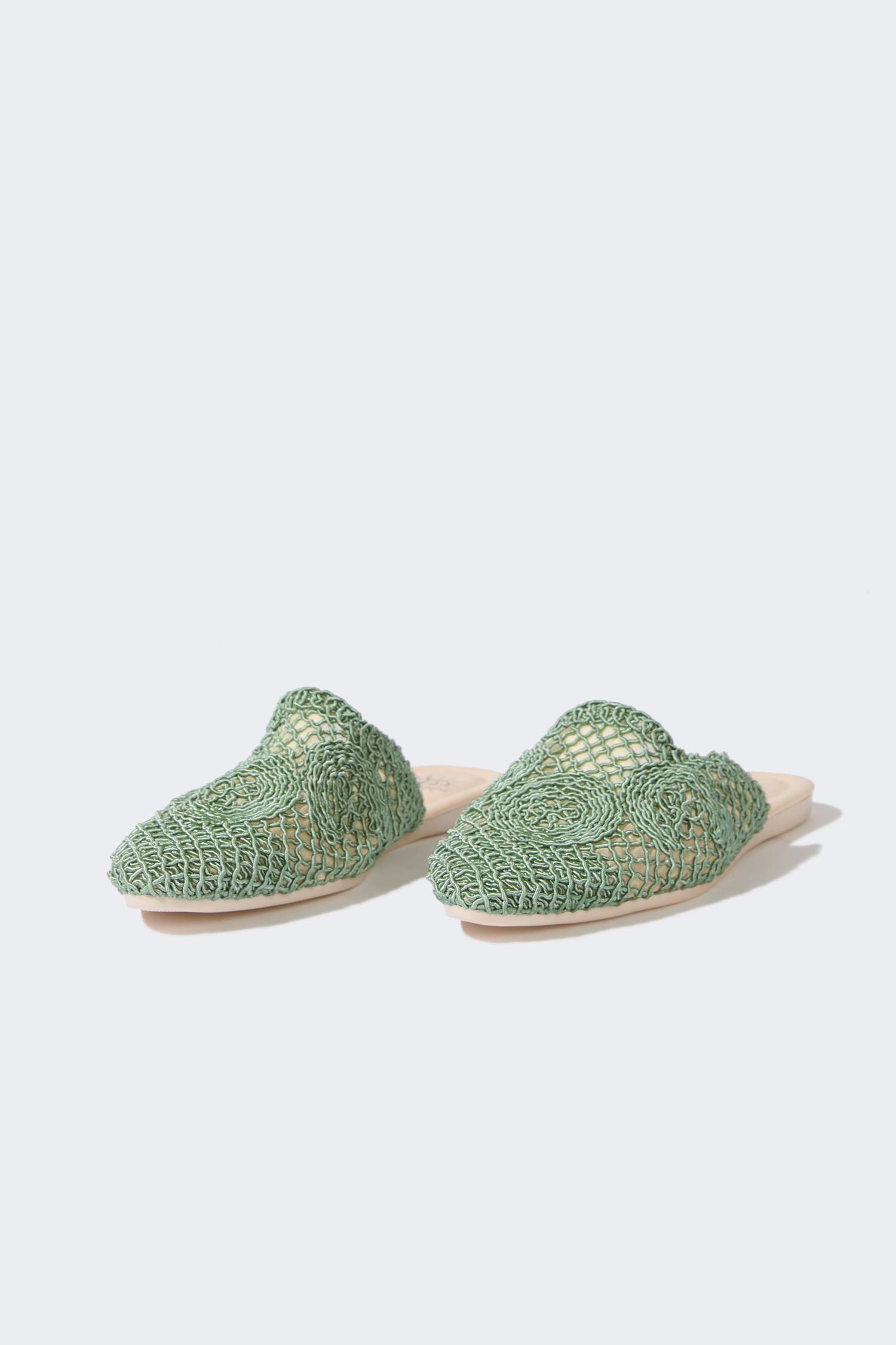 Woman Flat Slip On Slippers