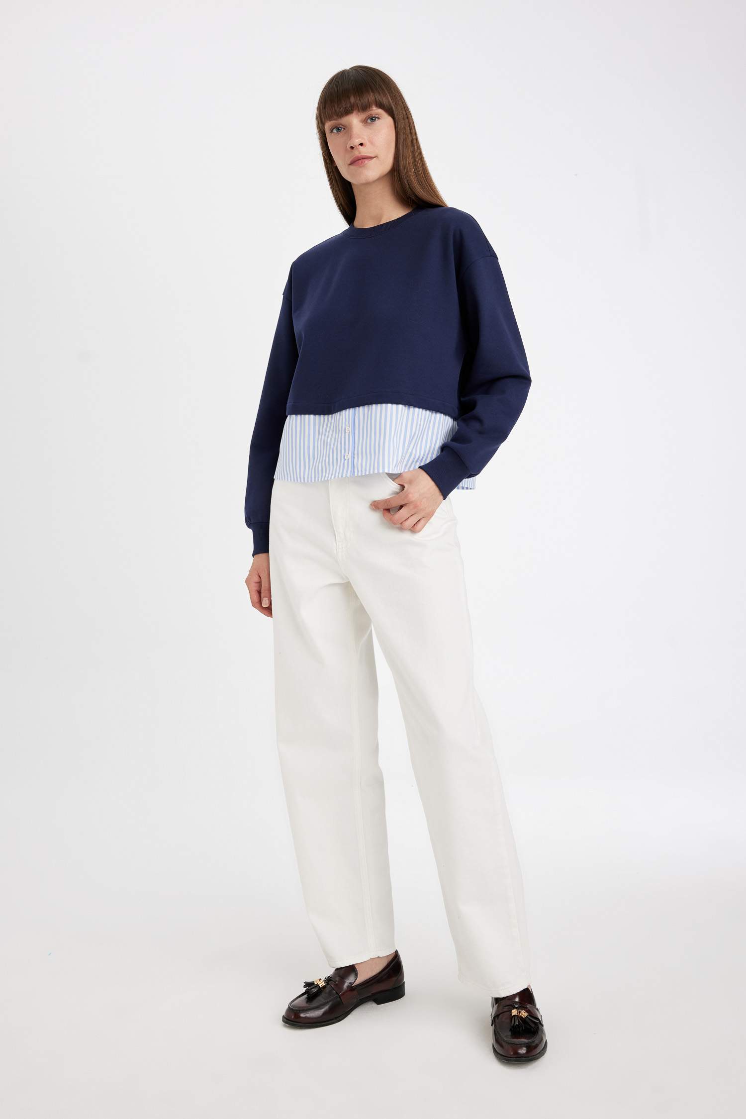 релакс пішімі дөңгелек жаға Свитер