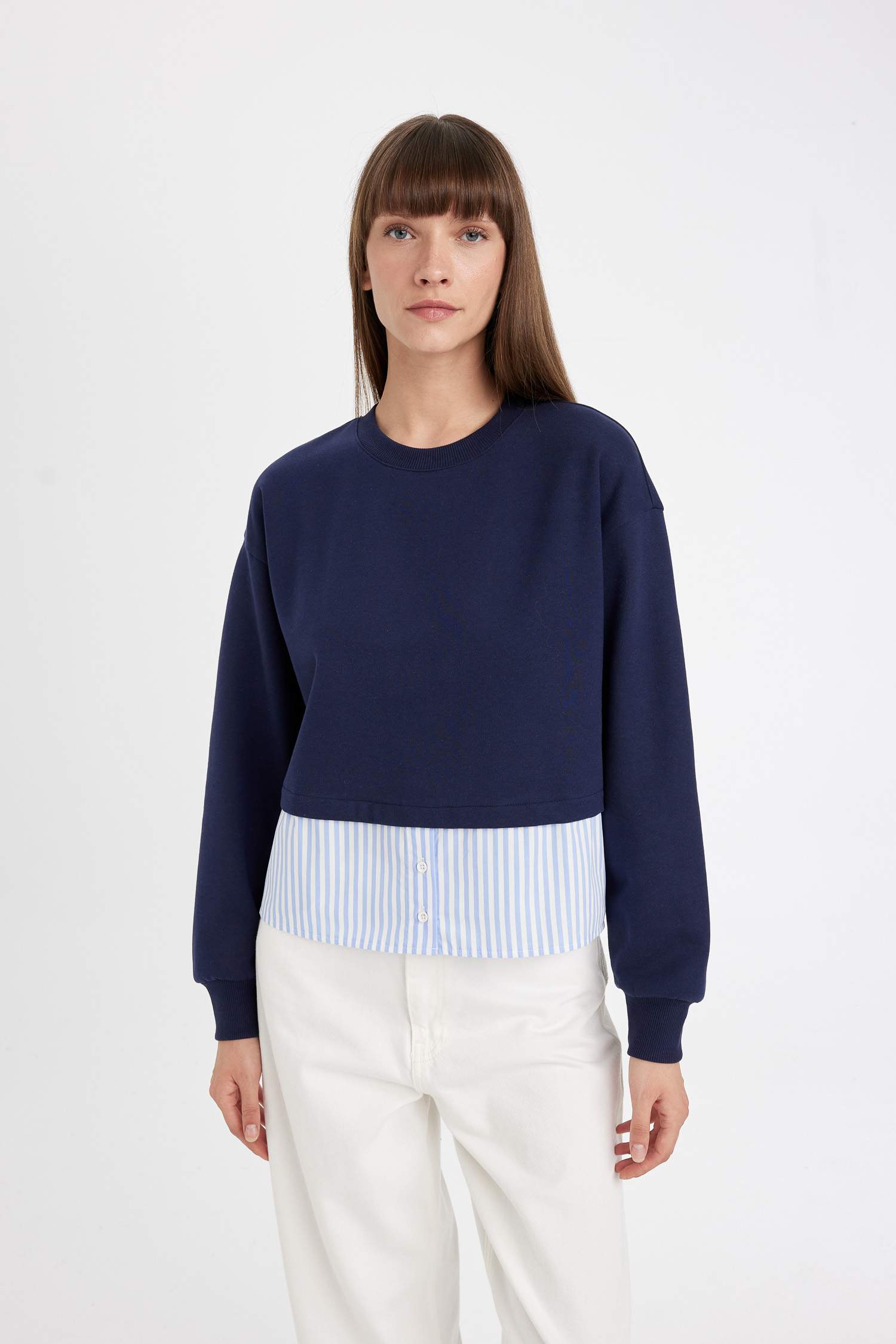 релакс пішімі дөңгелек жаға Свитер