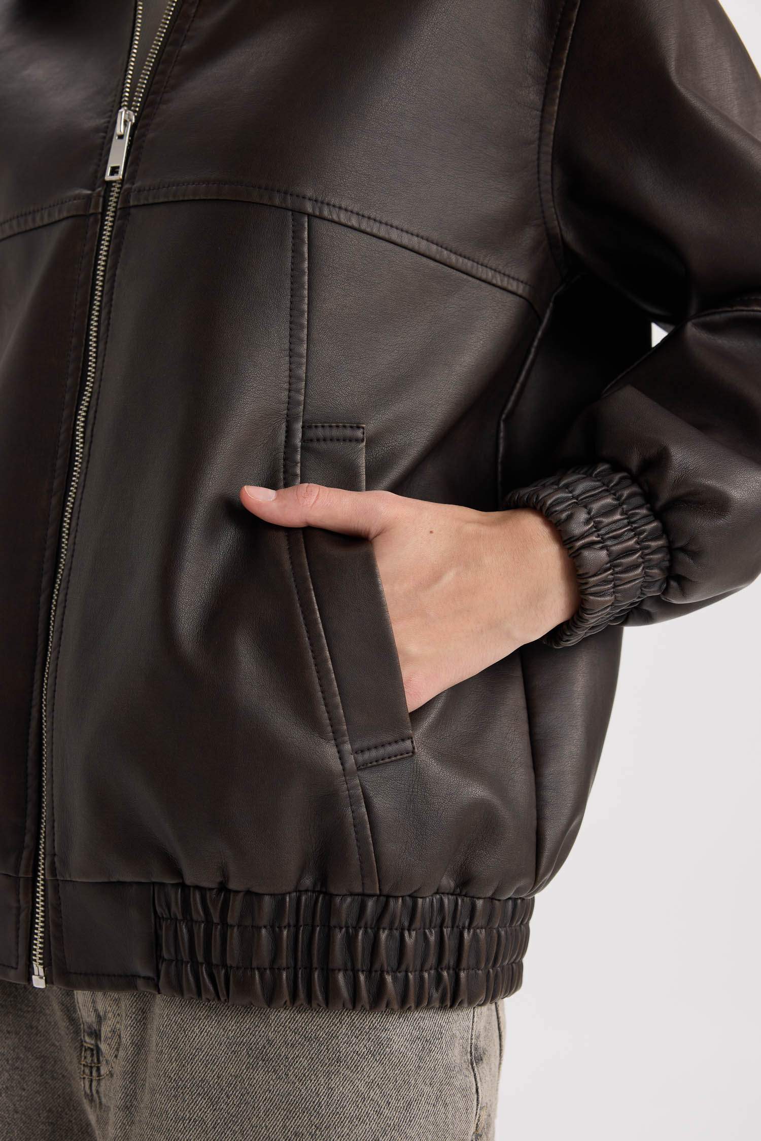 Dad Fit Polo Yaka Cepli Fermuarlı Suni Deri Mont