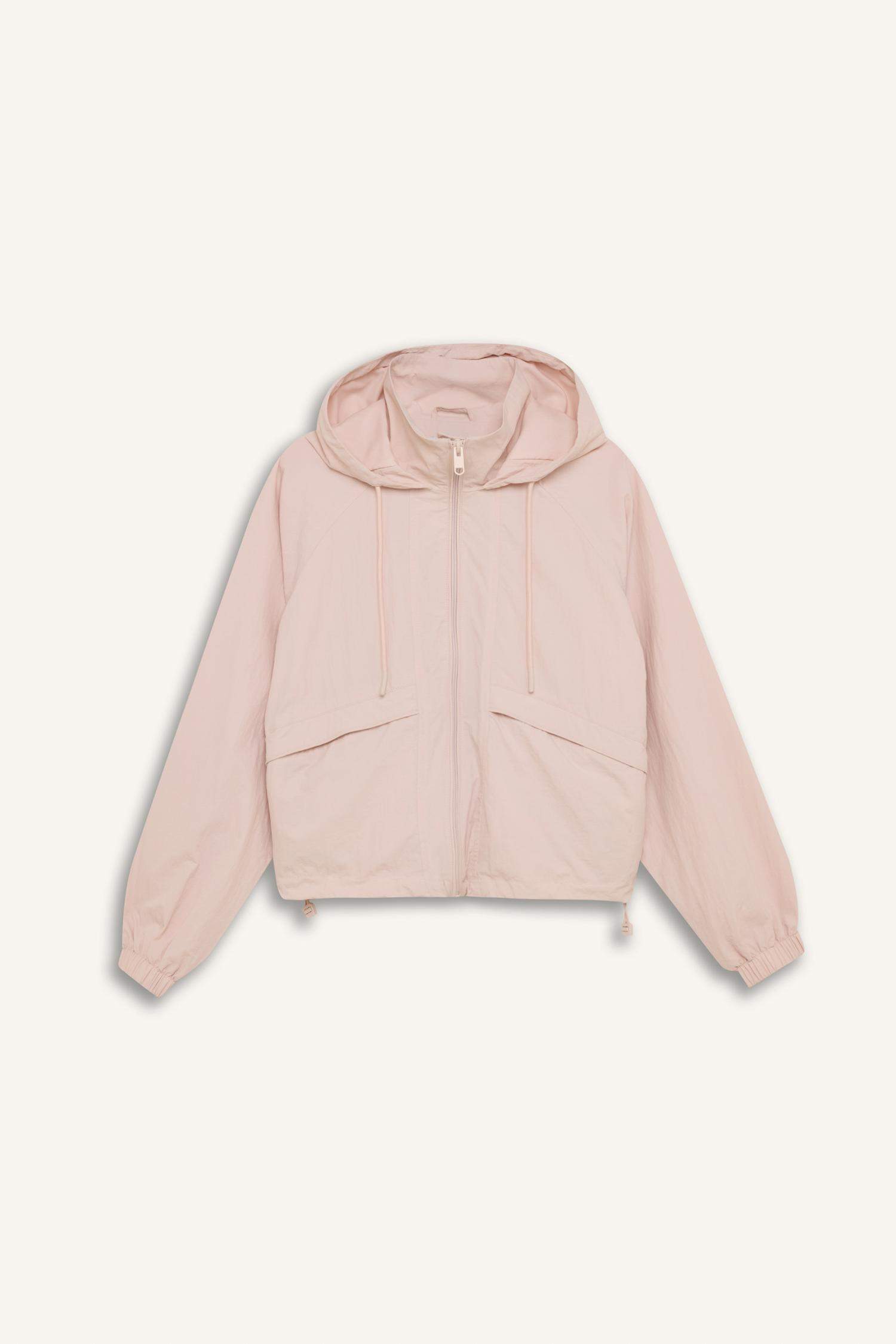 جاكيت مطري بغطاء للرأس بقصة عادية