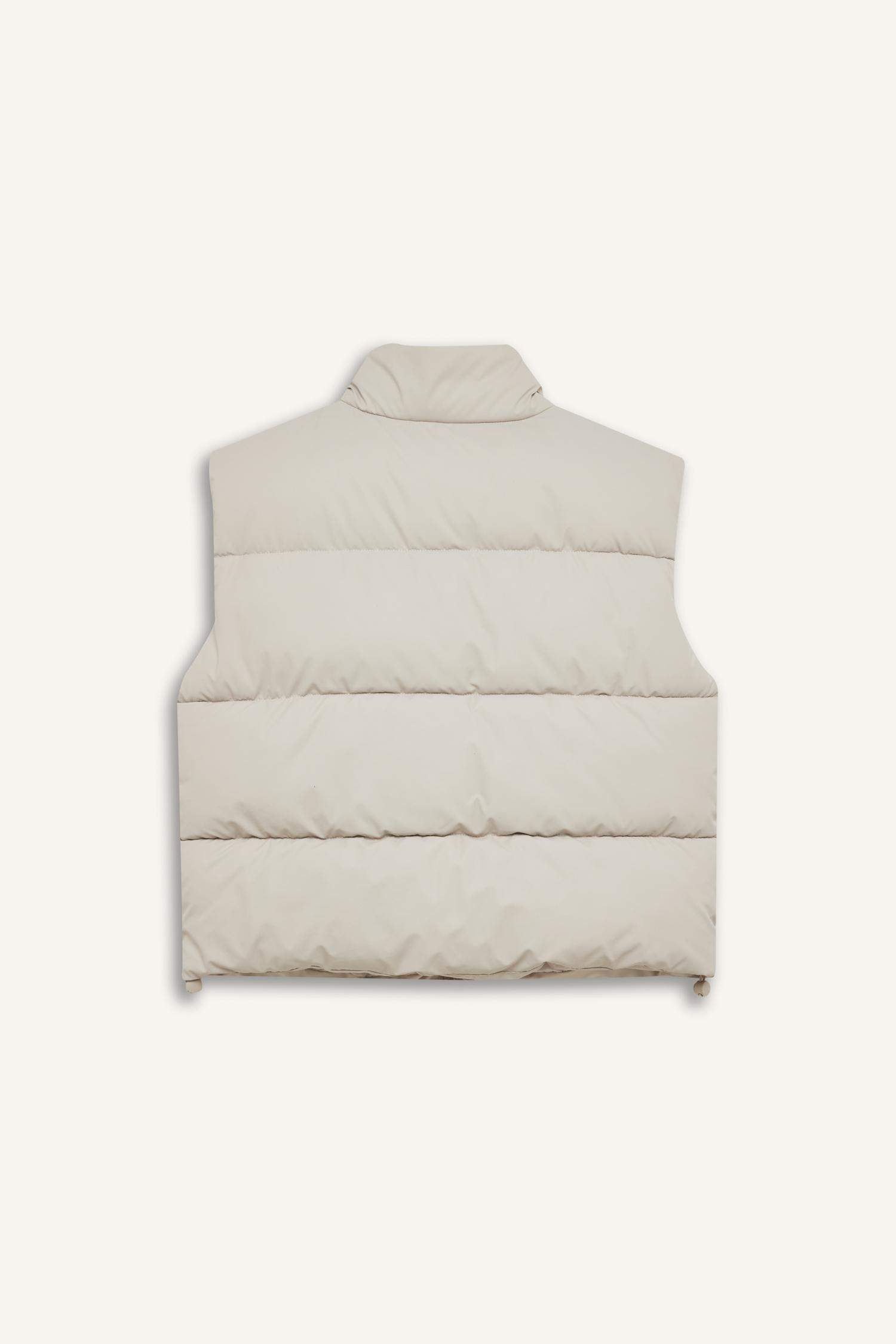 Regular Fit Stand Collar Quilted Zippered Puffer Vest