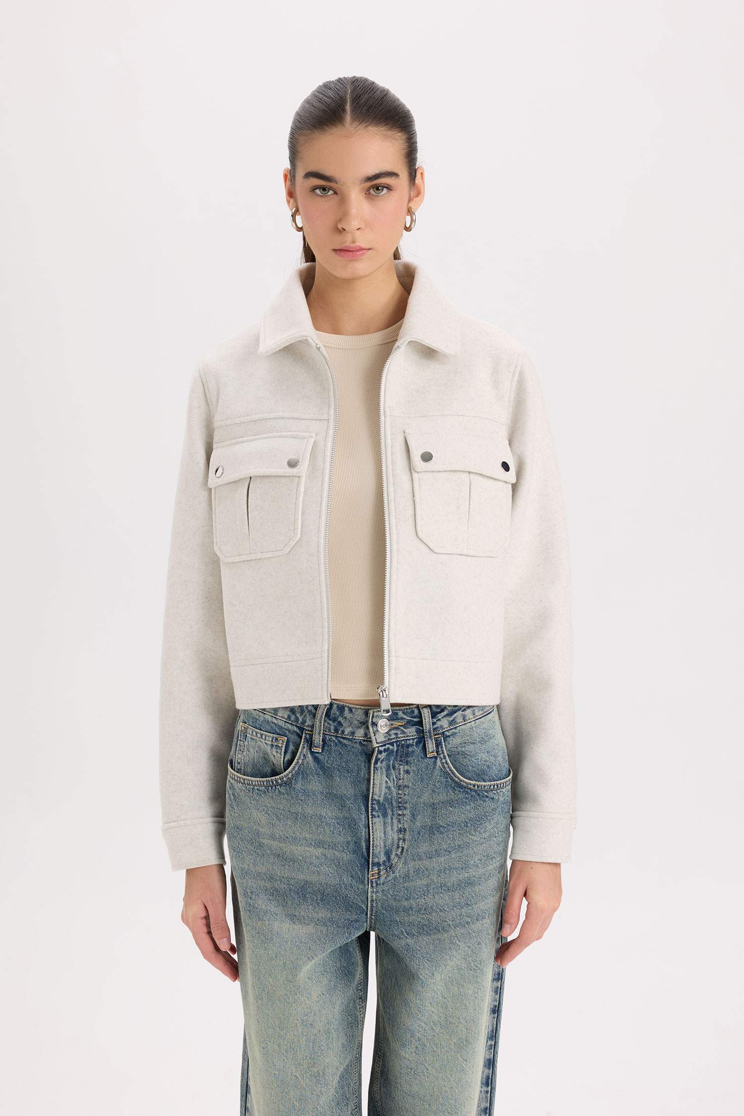 Regular Fit Polo Yaka Cepli Fermuarlı Kısa Kaşe Kaban