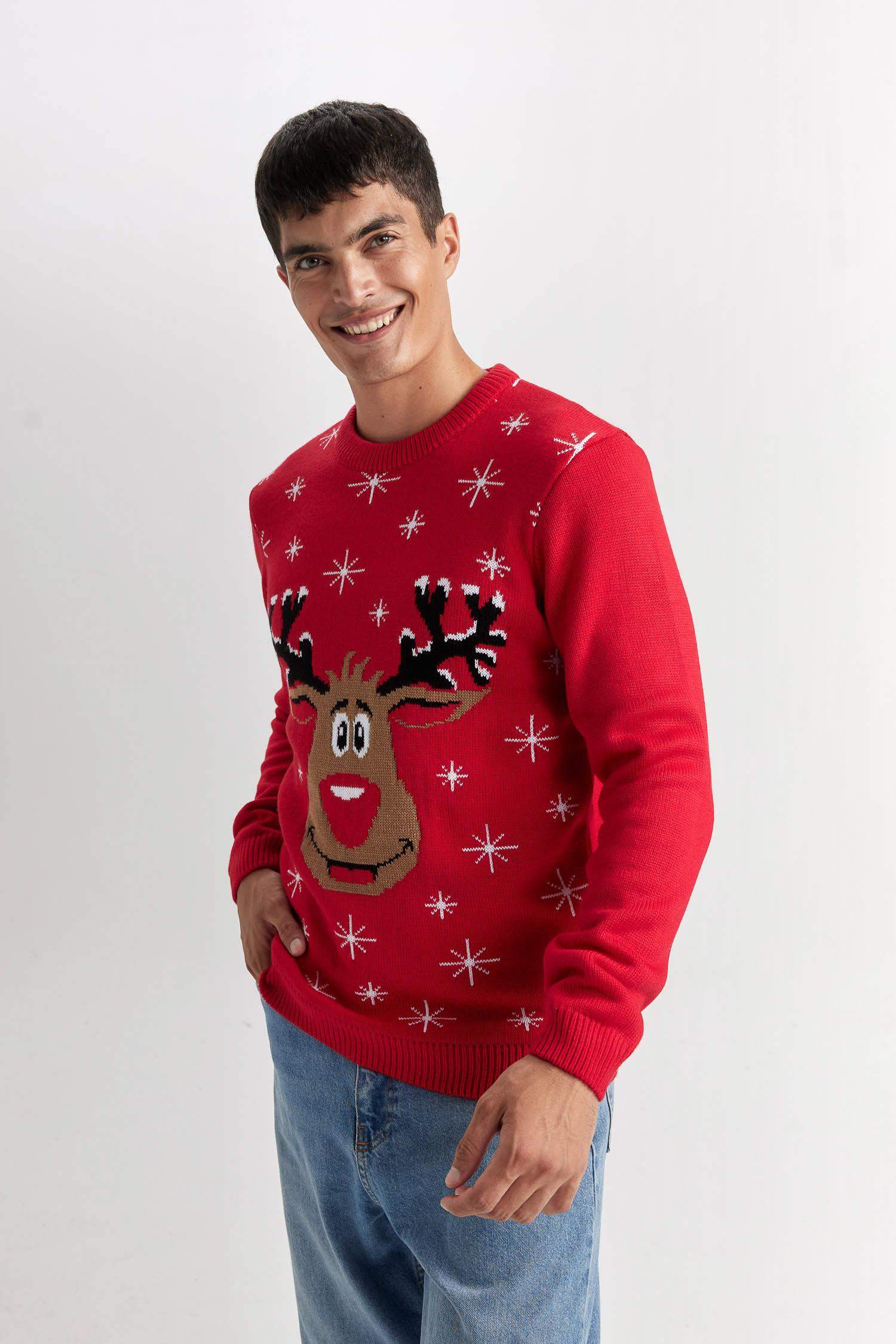 Kırmızı Standart Fit Yılbaşı Temalı Bisiklet Yaka Triko Kazak