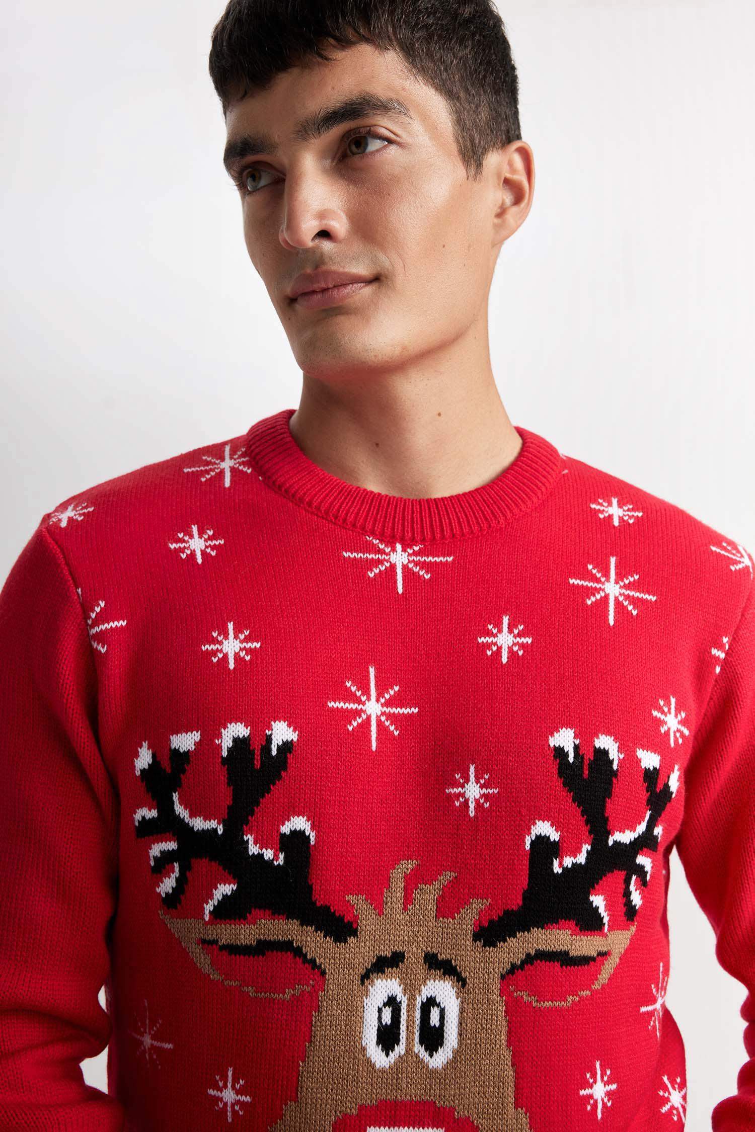 Kırmızı Standart Fit Yılbaşı Temalı Bisiklet Yaka Triko Kazak