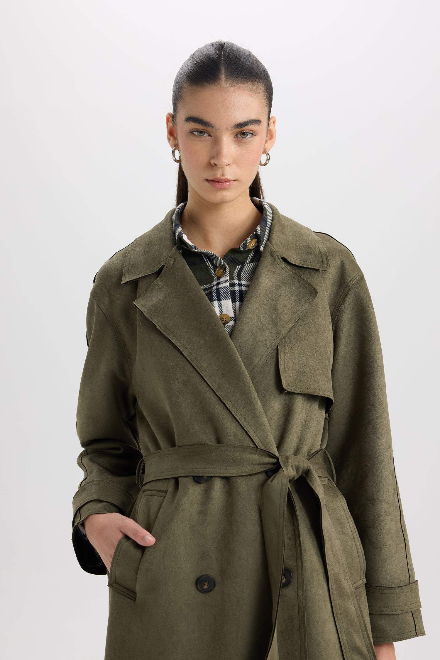 Regular Fit Smokin Yaka Kemerli Cepli Uzun Süet Trençkot