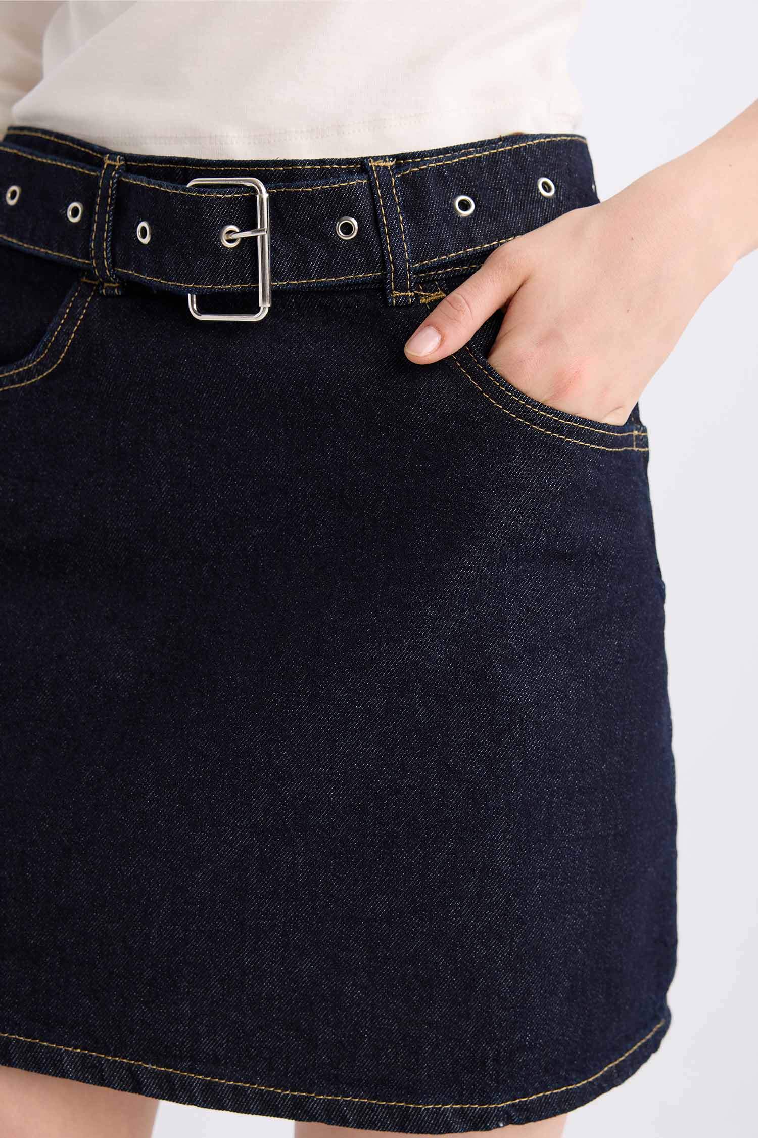 Fashion Fit Faded Effect Belted Denim Mini Skirt