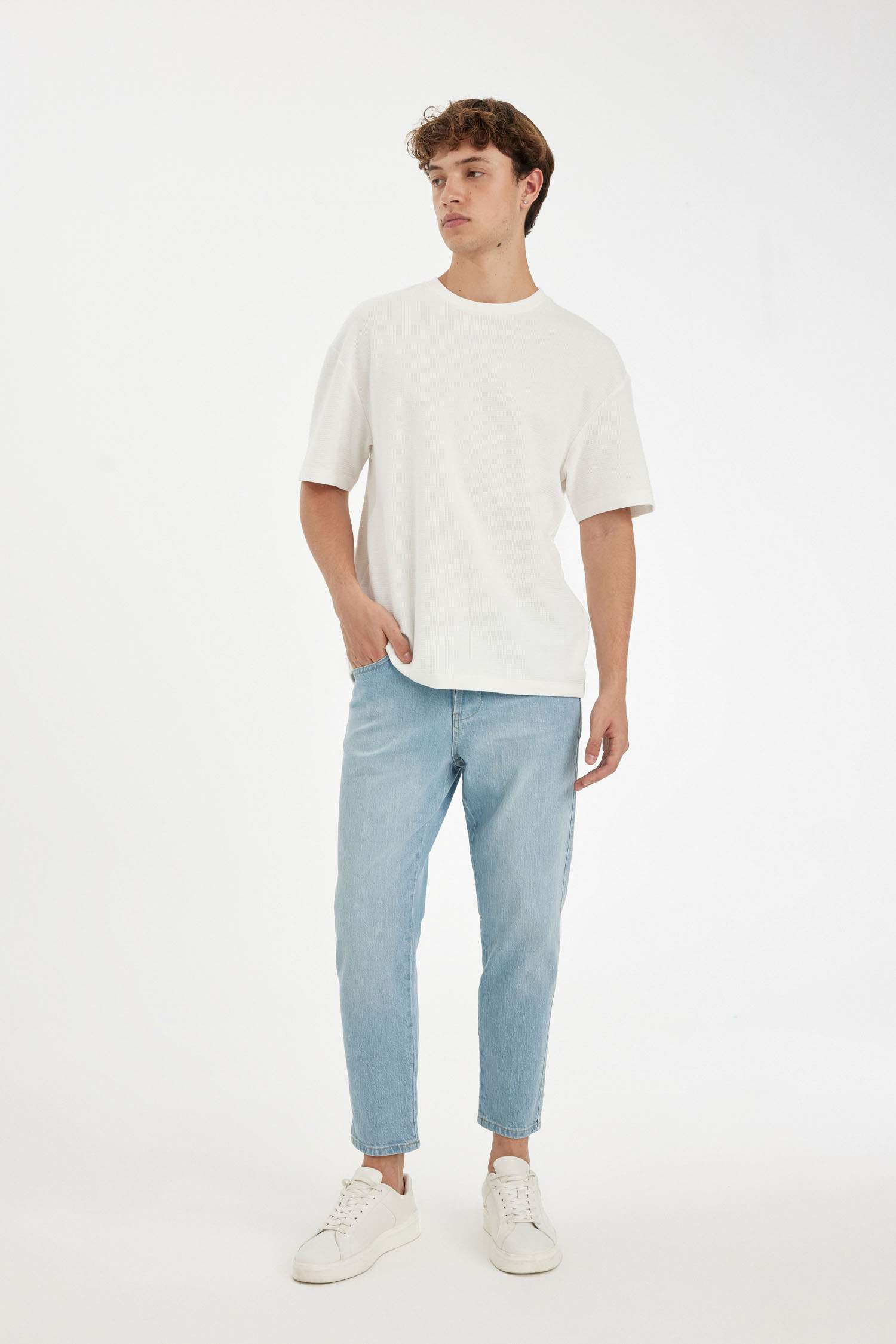 Джинсы Slim Cropped Fit узкого кроя со средней талией