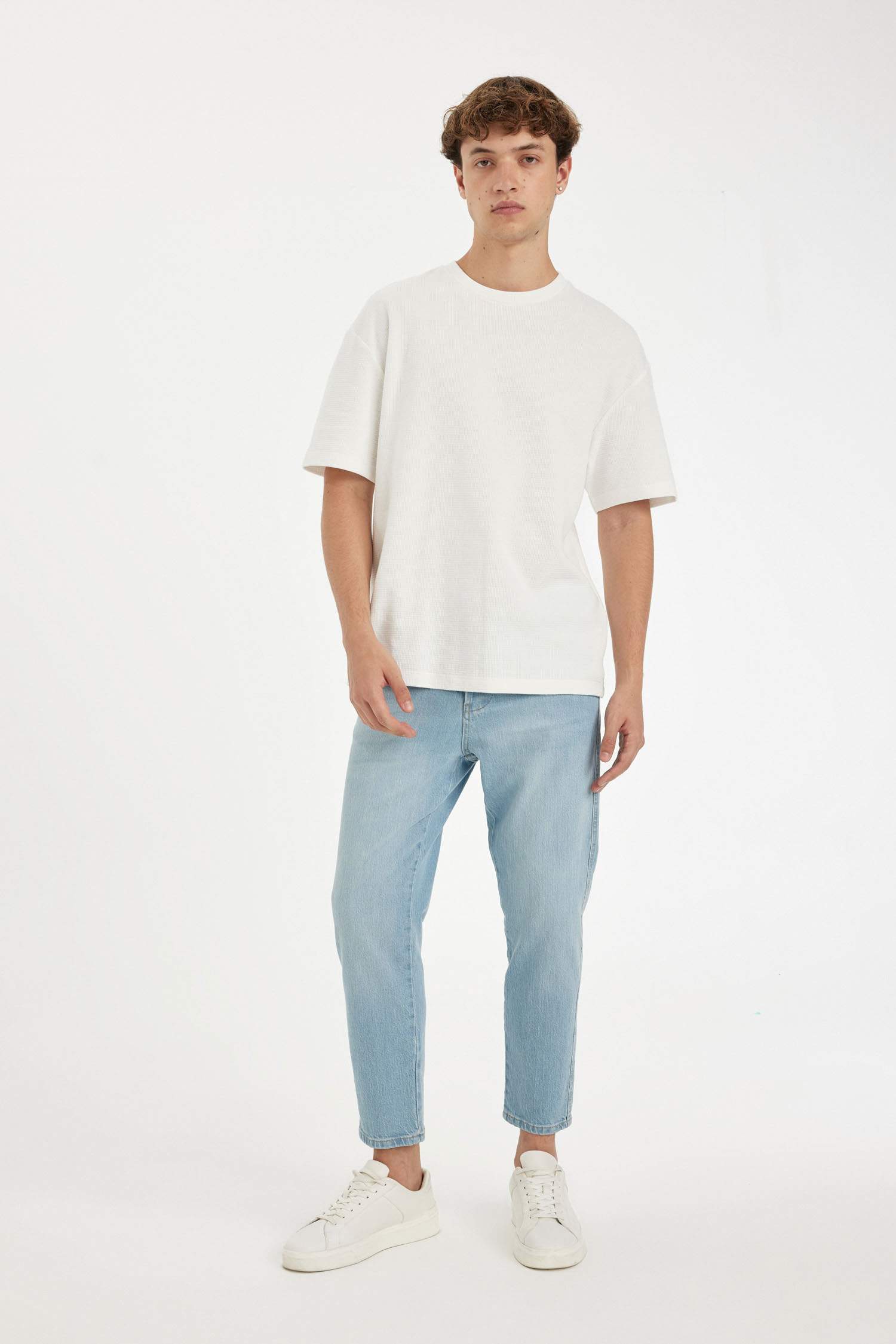 Джинсы Slim Cropped Fit узкого кроя со средней талией